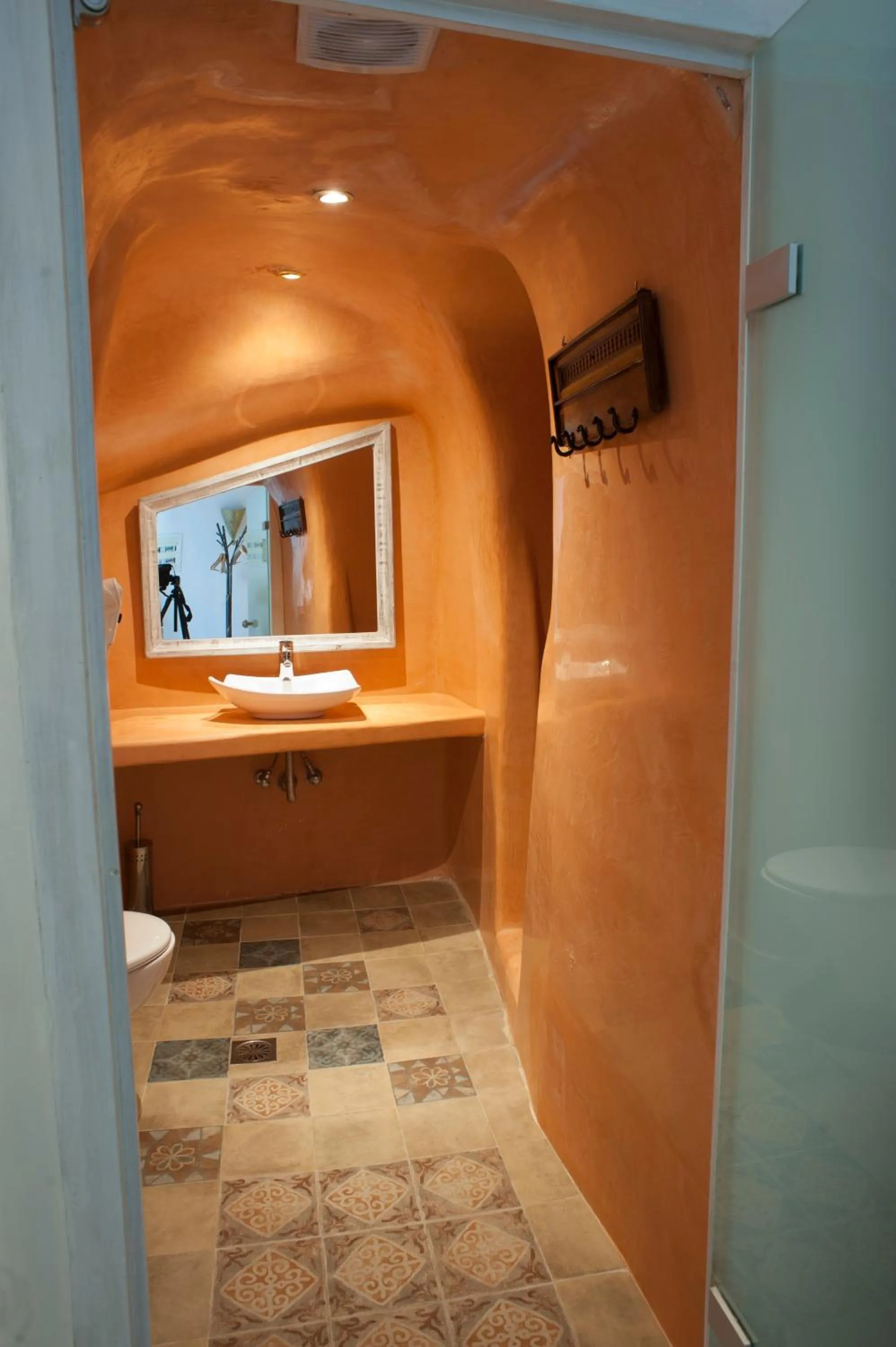 Bathroom in Heliophos Boutique Caves