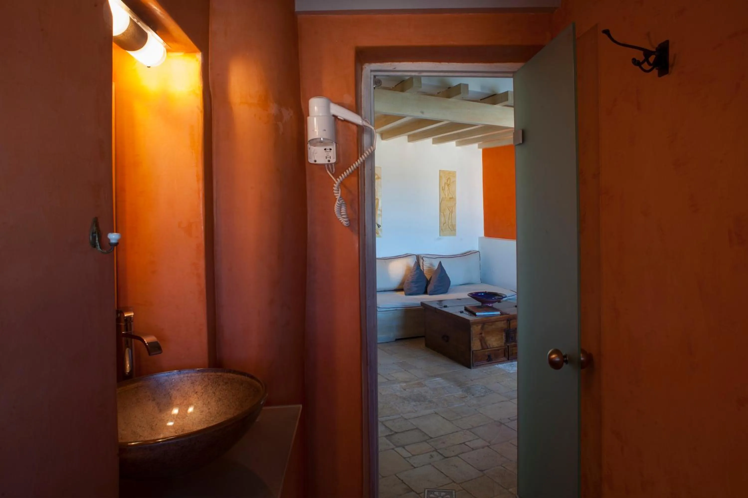 Bathroom in Heliophos Boutique Caves