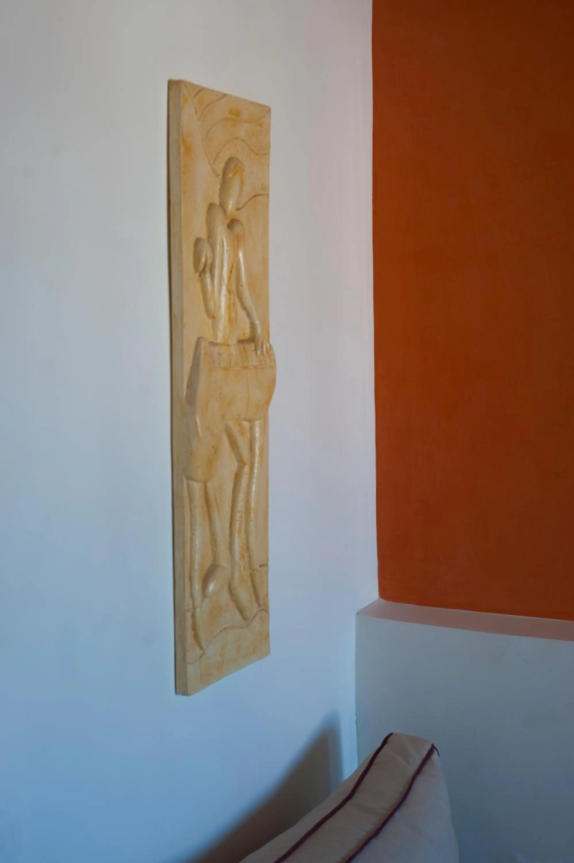 Decorative detail in Heliophos Boutique Caves