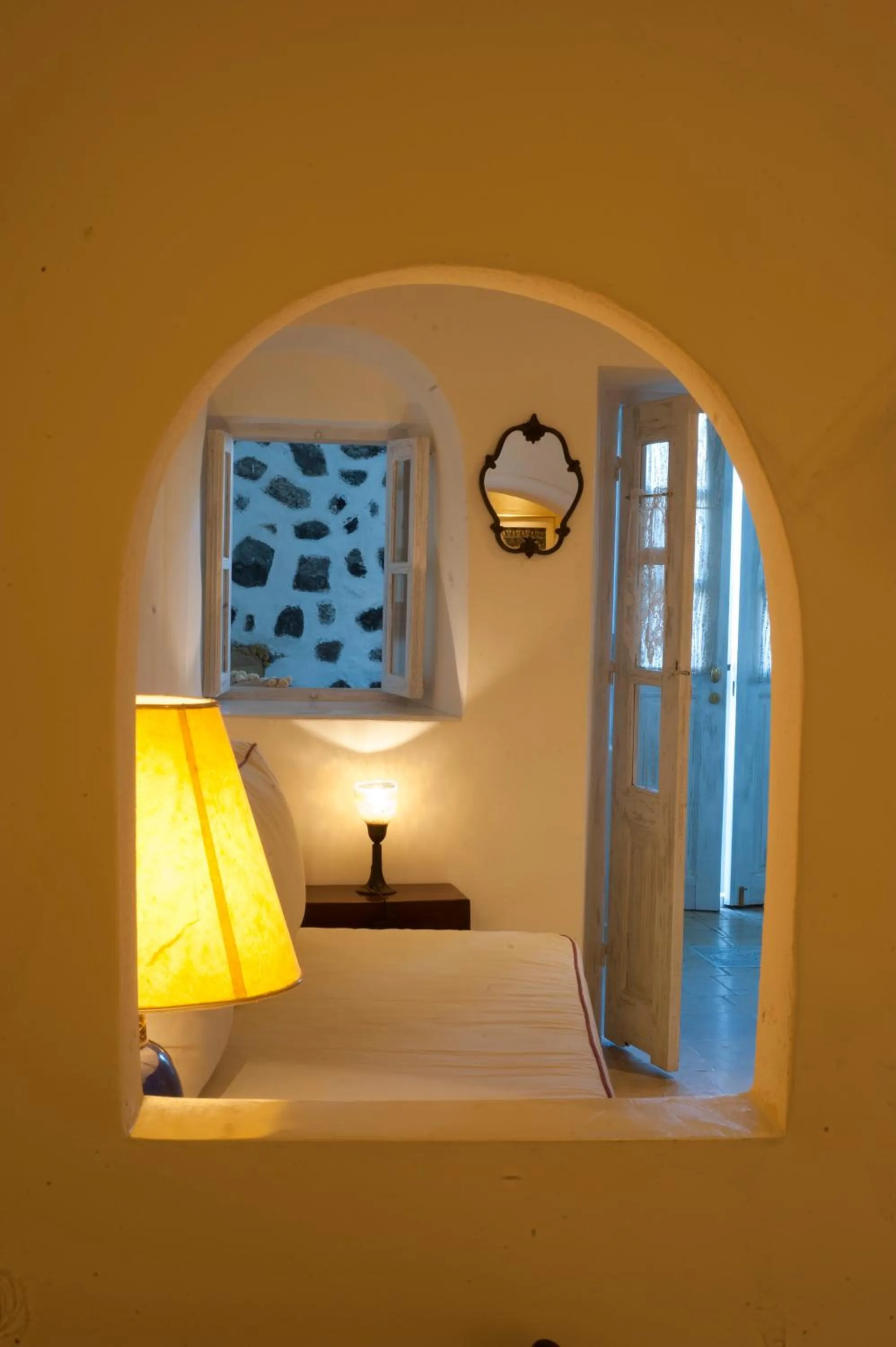 Seating area, Bed in Heliophos Boutique Caves