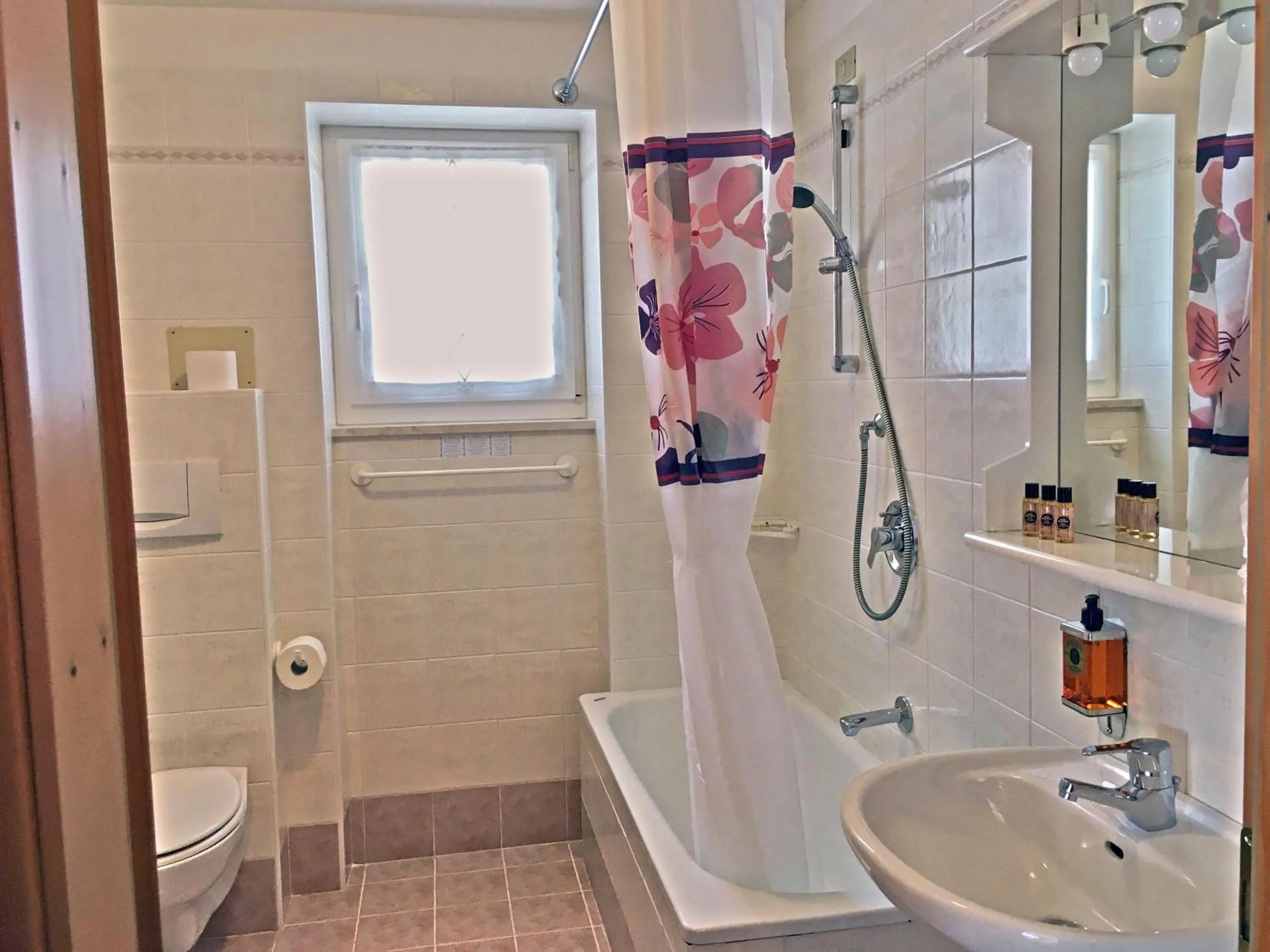 Bathroom in Rifugio Monti Pallidi