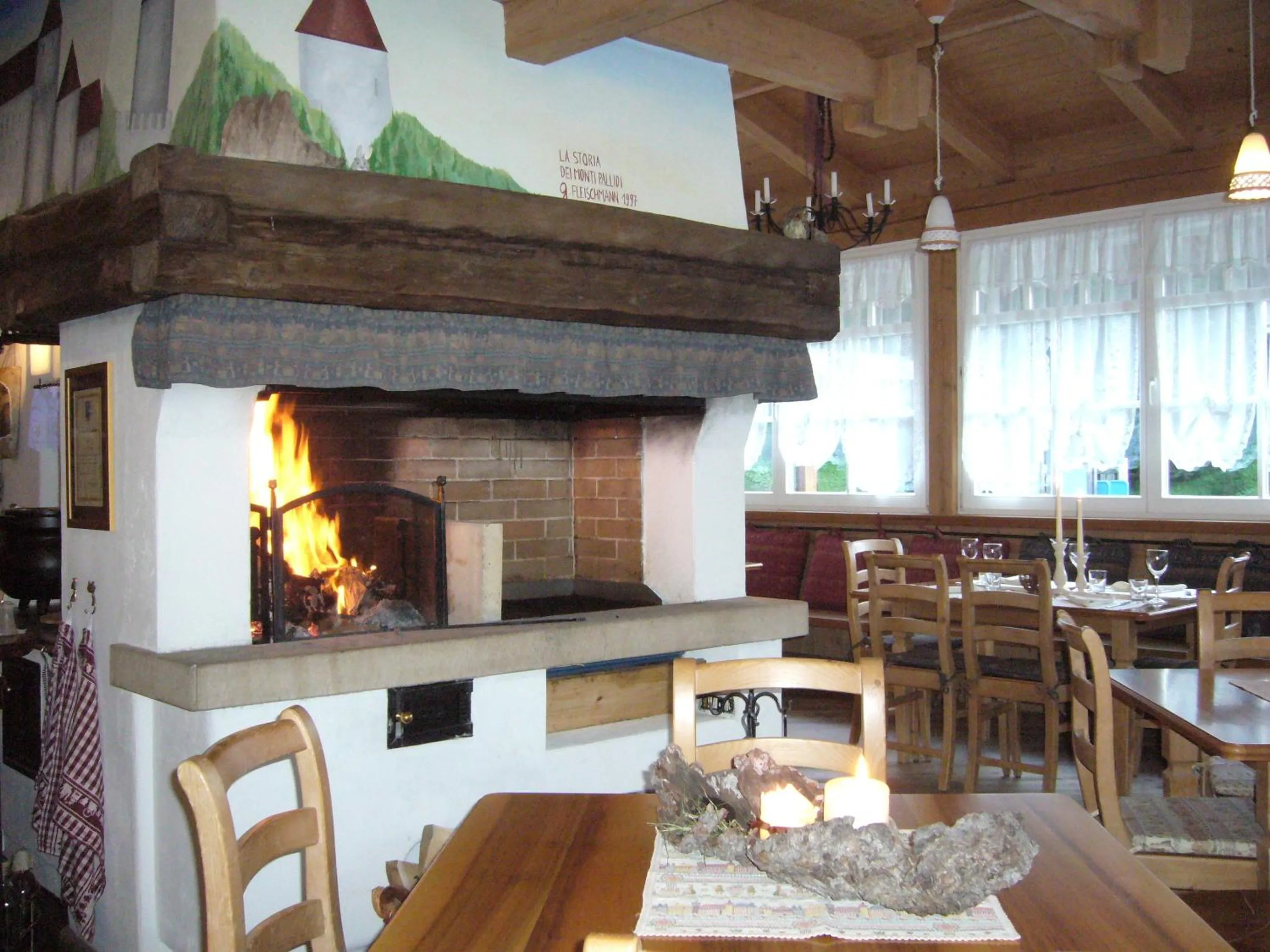 Restaurant/places to eat in Rifugio Monti Pallidi