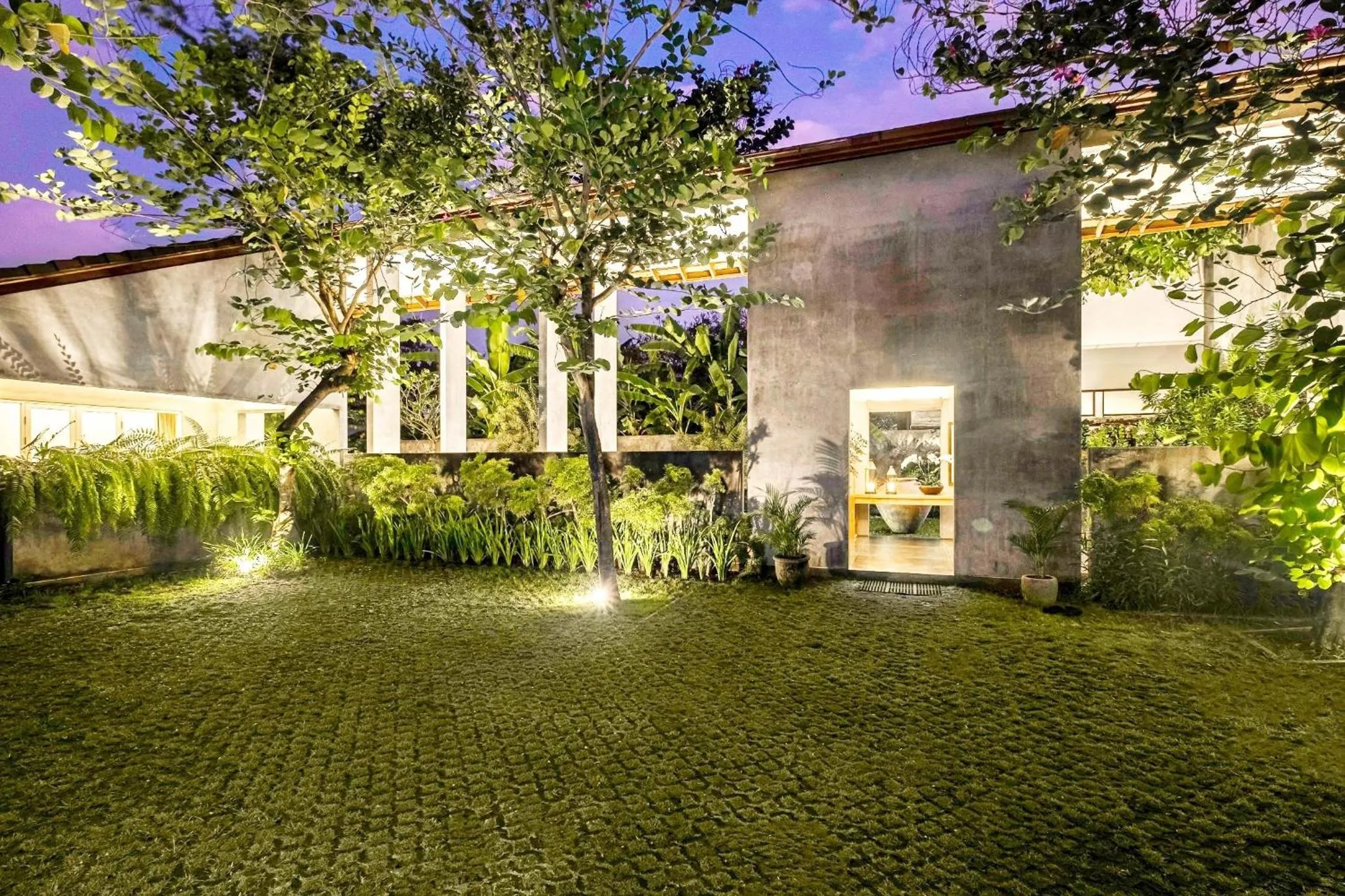 Parking in Mayaloka Villas Seminyak