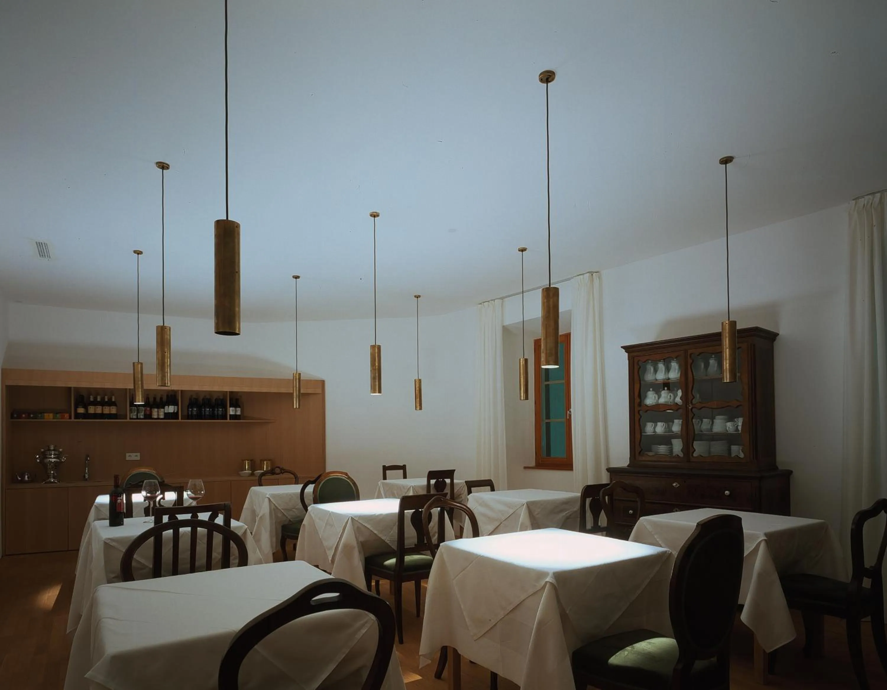 Restaurant/places to eat in Belvenu Boutique Hotel