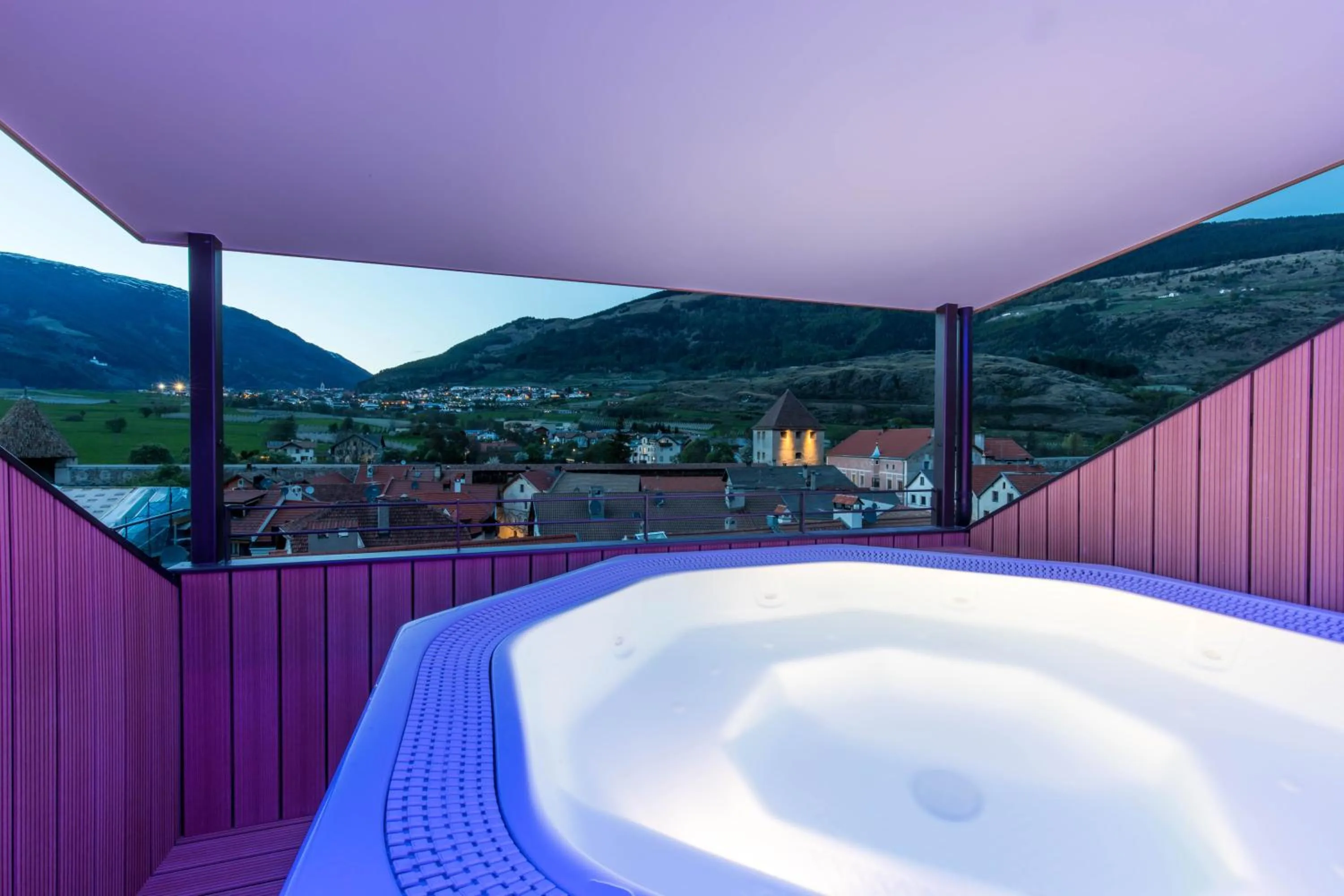 Hot Tub in Belvenu Boutique Hotel