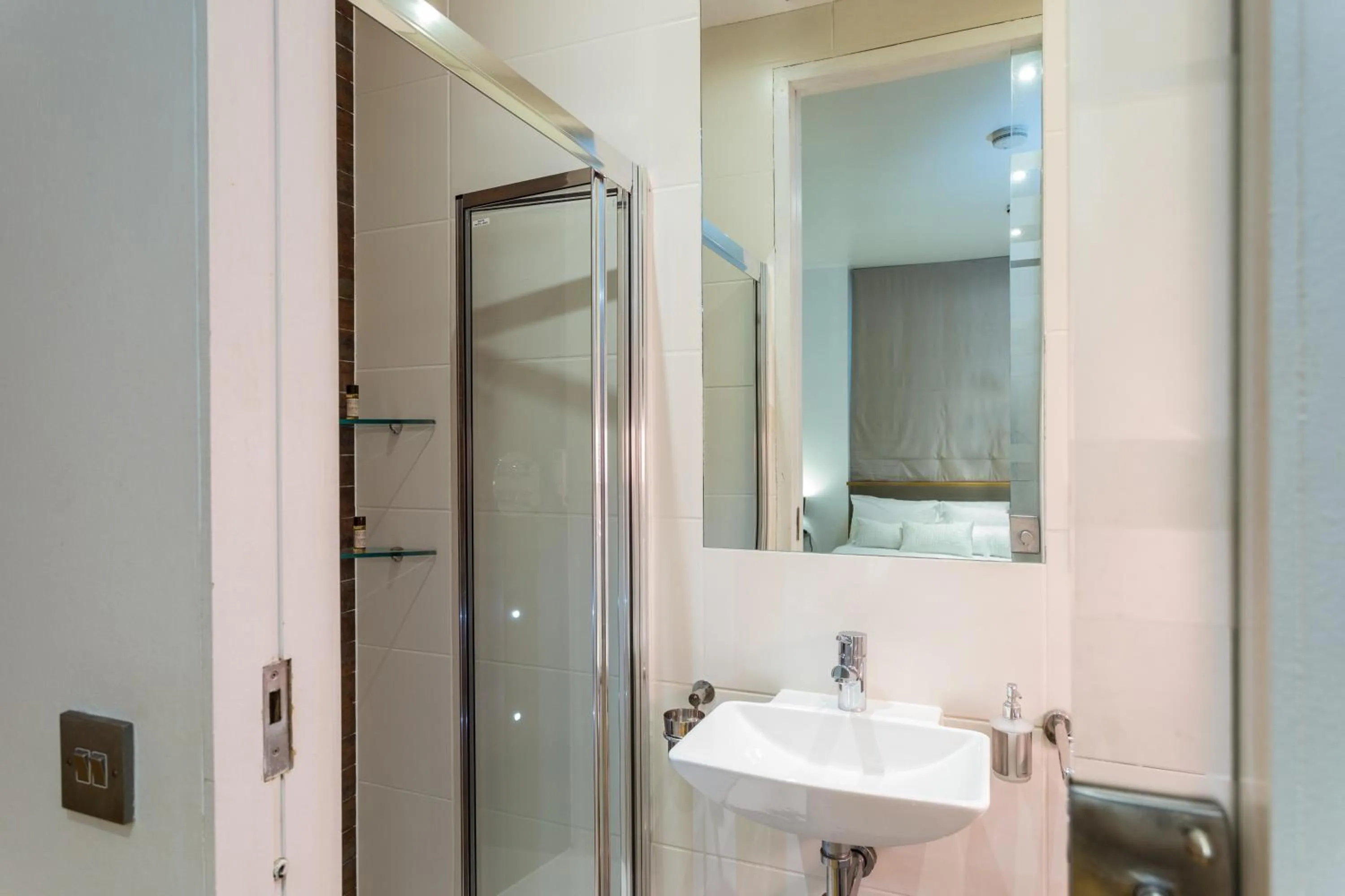 Toilet in Space ApartHotel