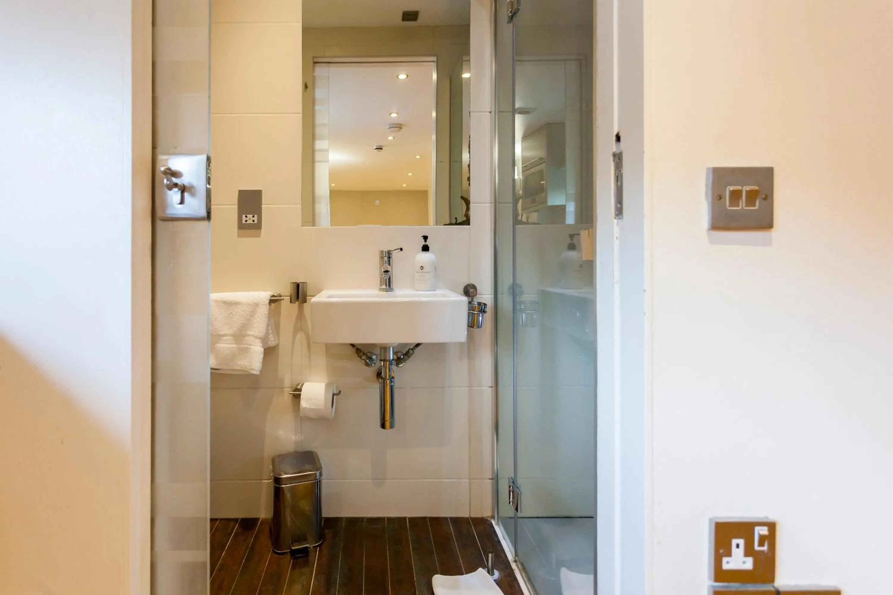 Toilet in Space ApartHotel