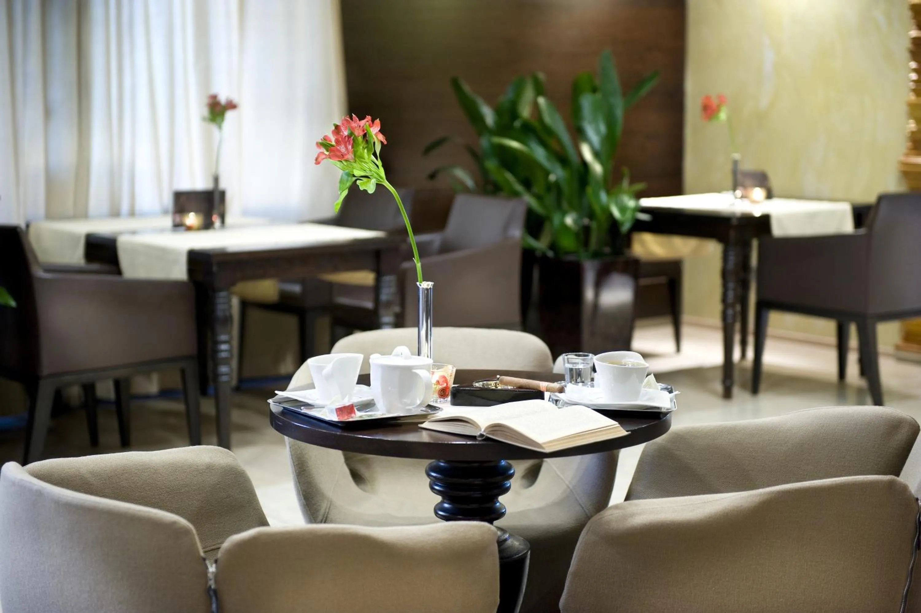 Lounge or bar in Boutique Hotel Dubná Skala