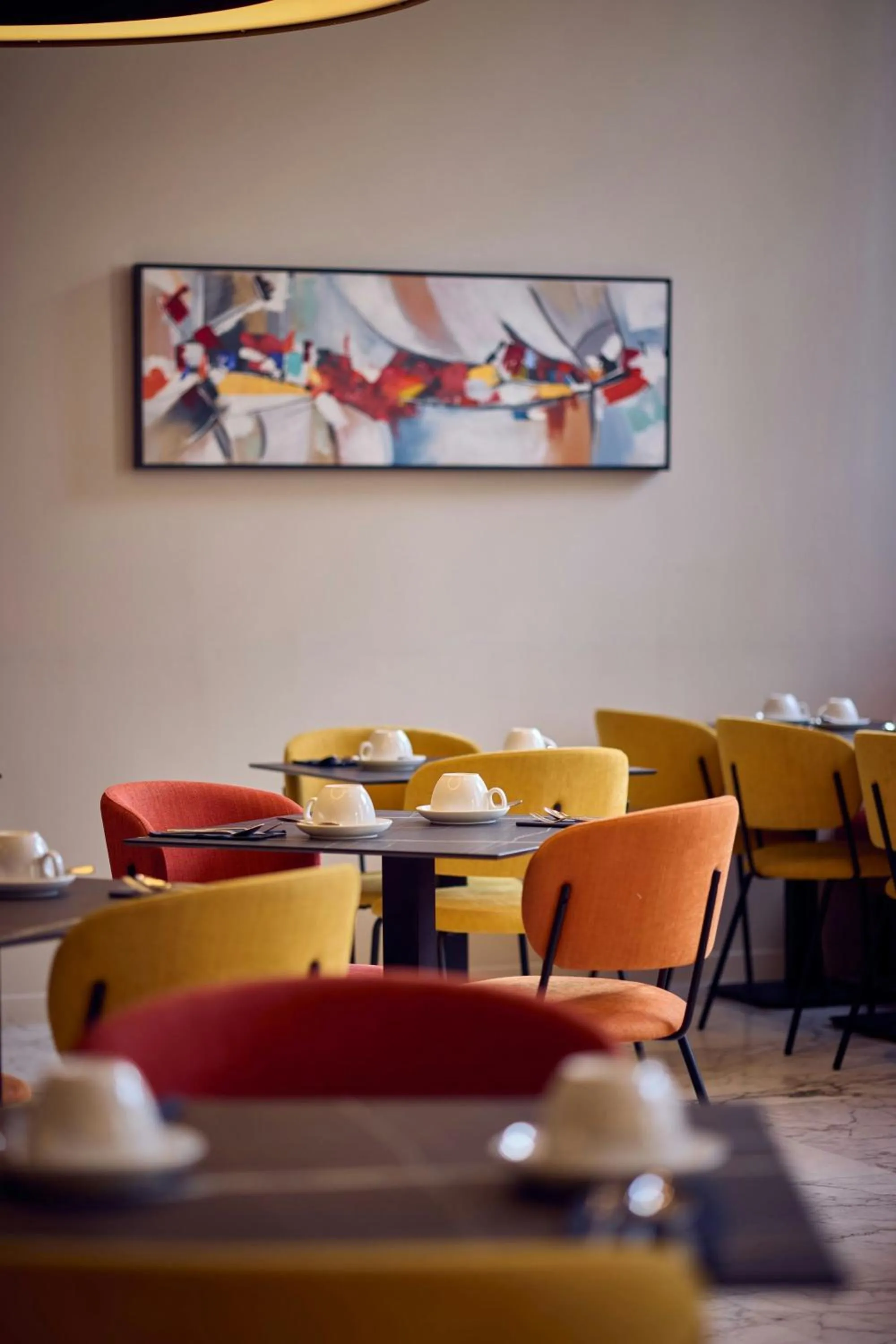 Breakfast in Hôtel de Bourgtheroulde, Autograph Collection