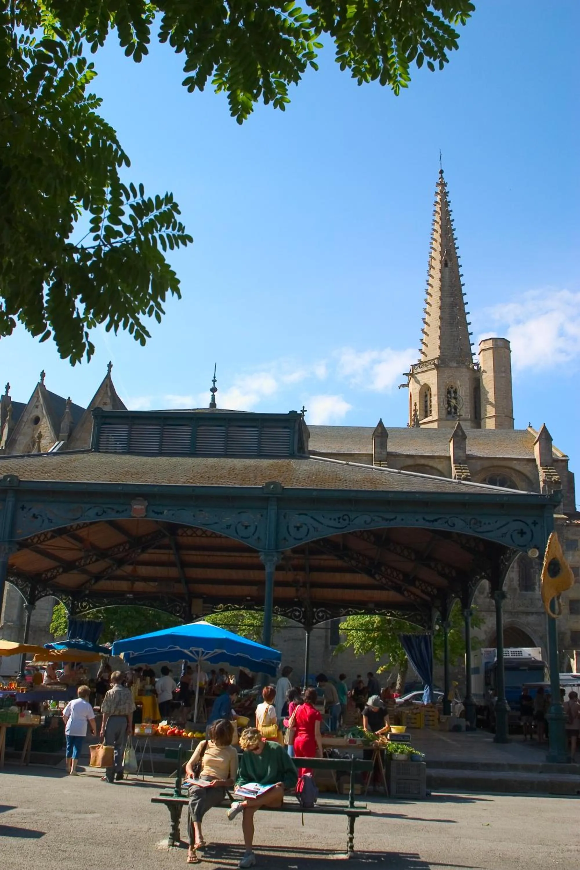 Day in Hôtel Le Commerce