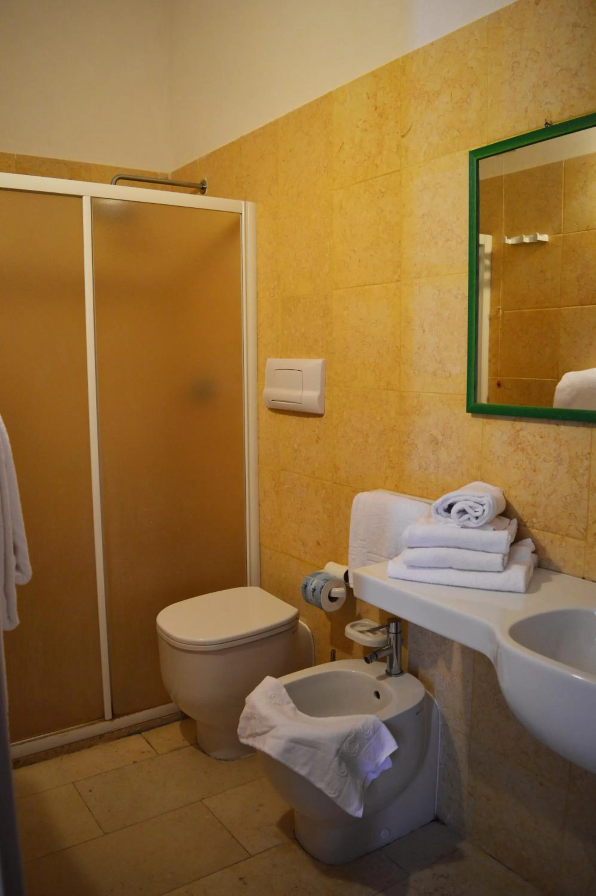 Bathroom in Hotel Mar & Sol