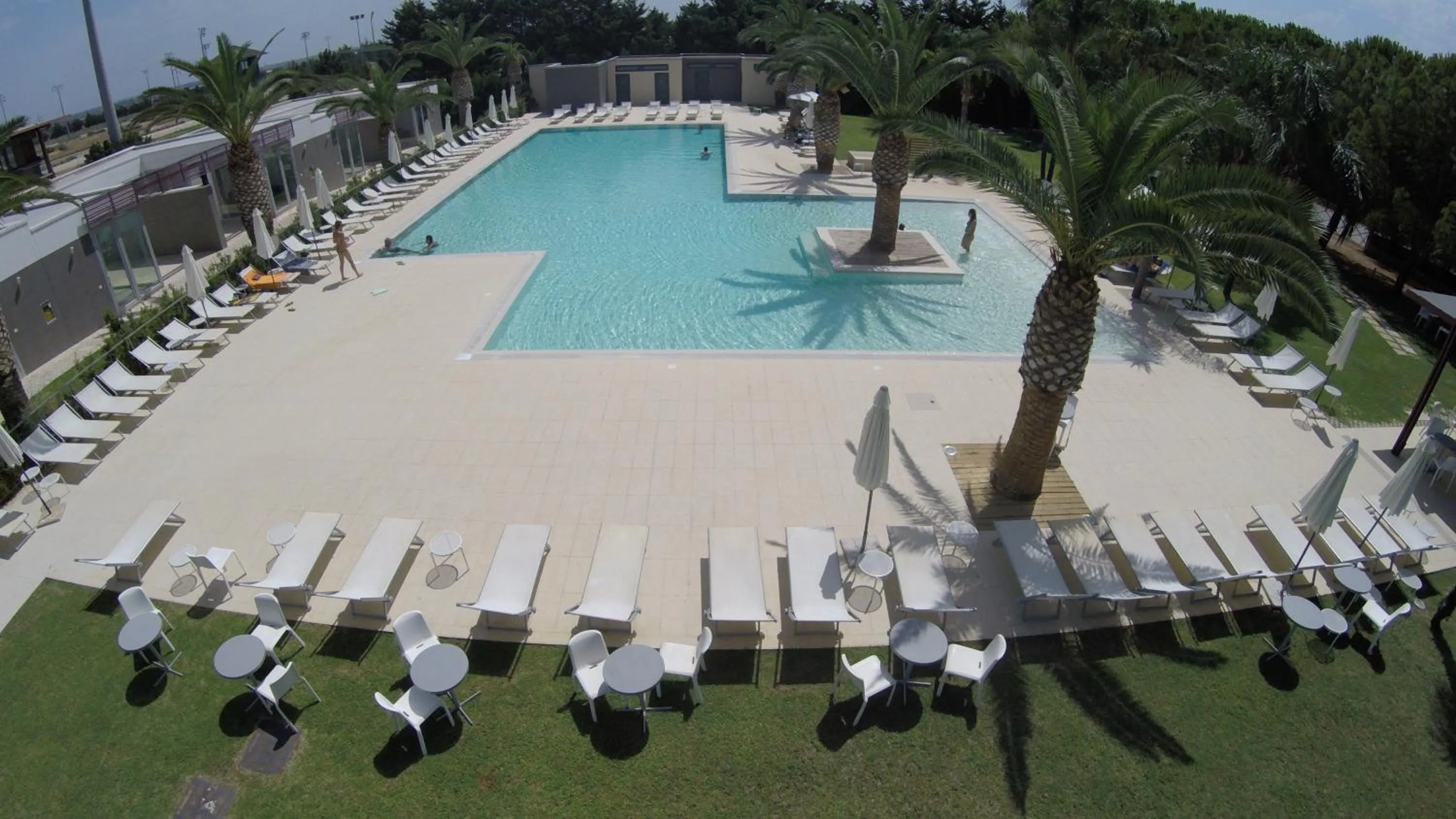 Swimming pool in Eureka Palace Hotel Spa Resort
