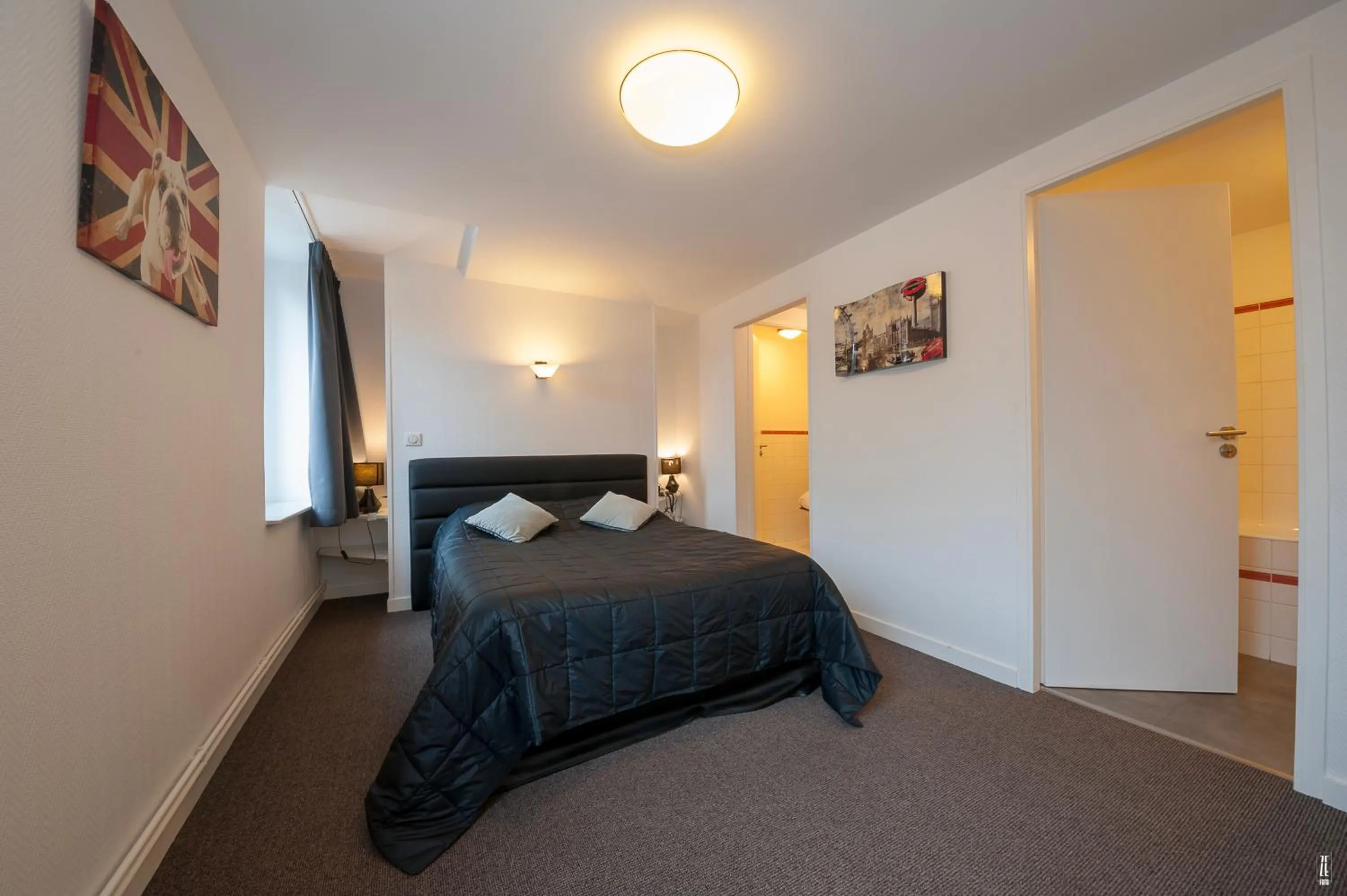 Bed in Relais Lorraine Alsace Pere & Fils