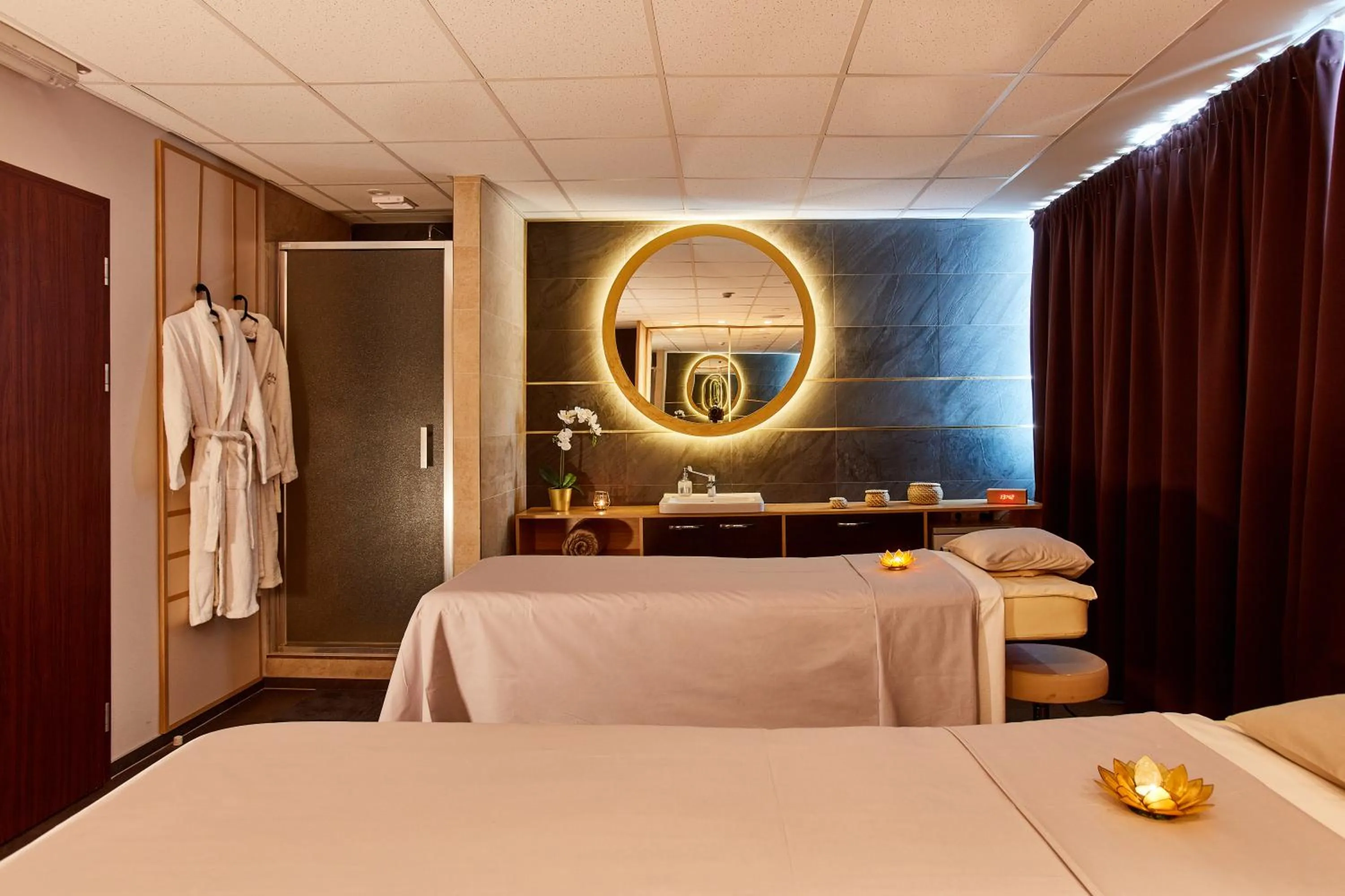 Massage, Bed in Hotel Senec Aqua Resort - Family friendly