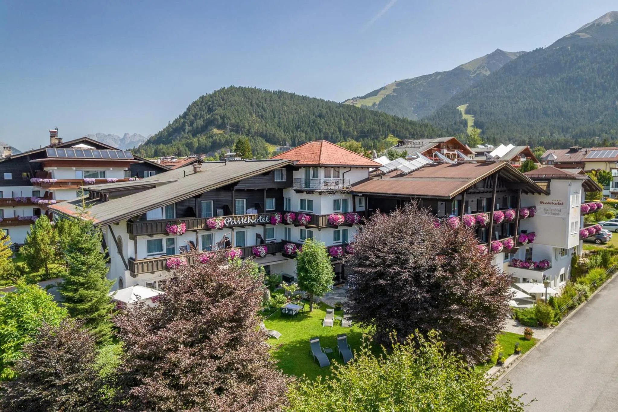 Property building in Parkhotel Seefeld