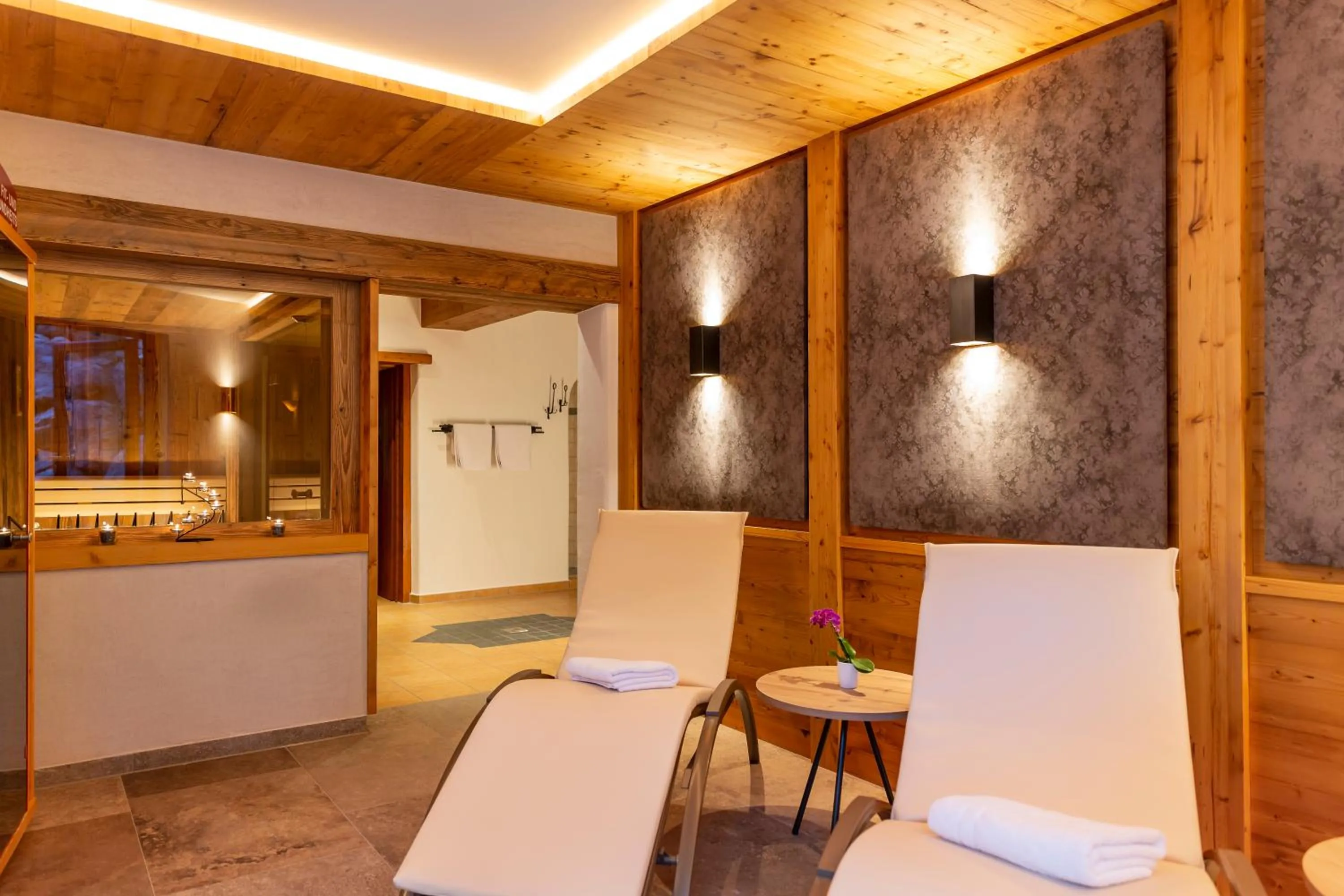 Spa and wellness centre/facilities in Parkhotel Seefeld