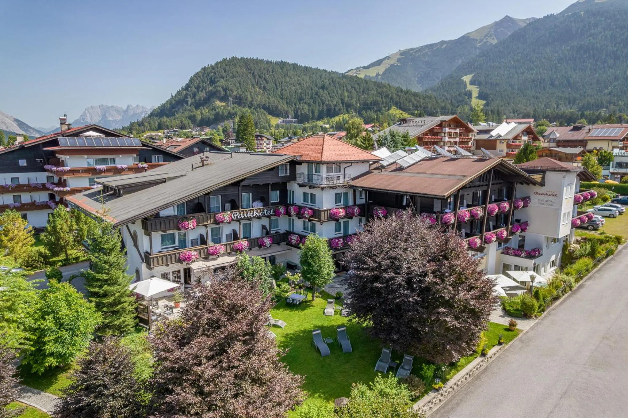 Property building in Parkhotel Seefeld