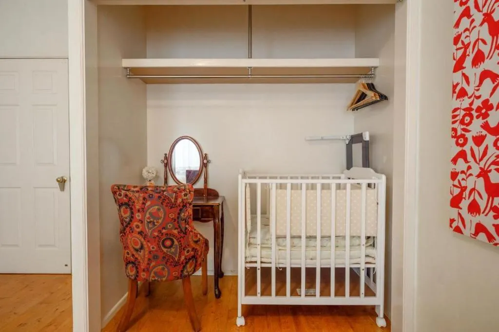 cot, Bed in LuLu Manza