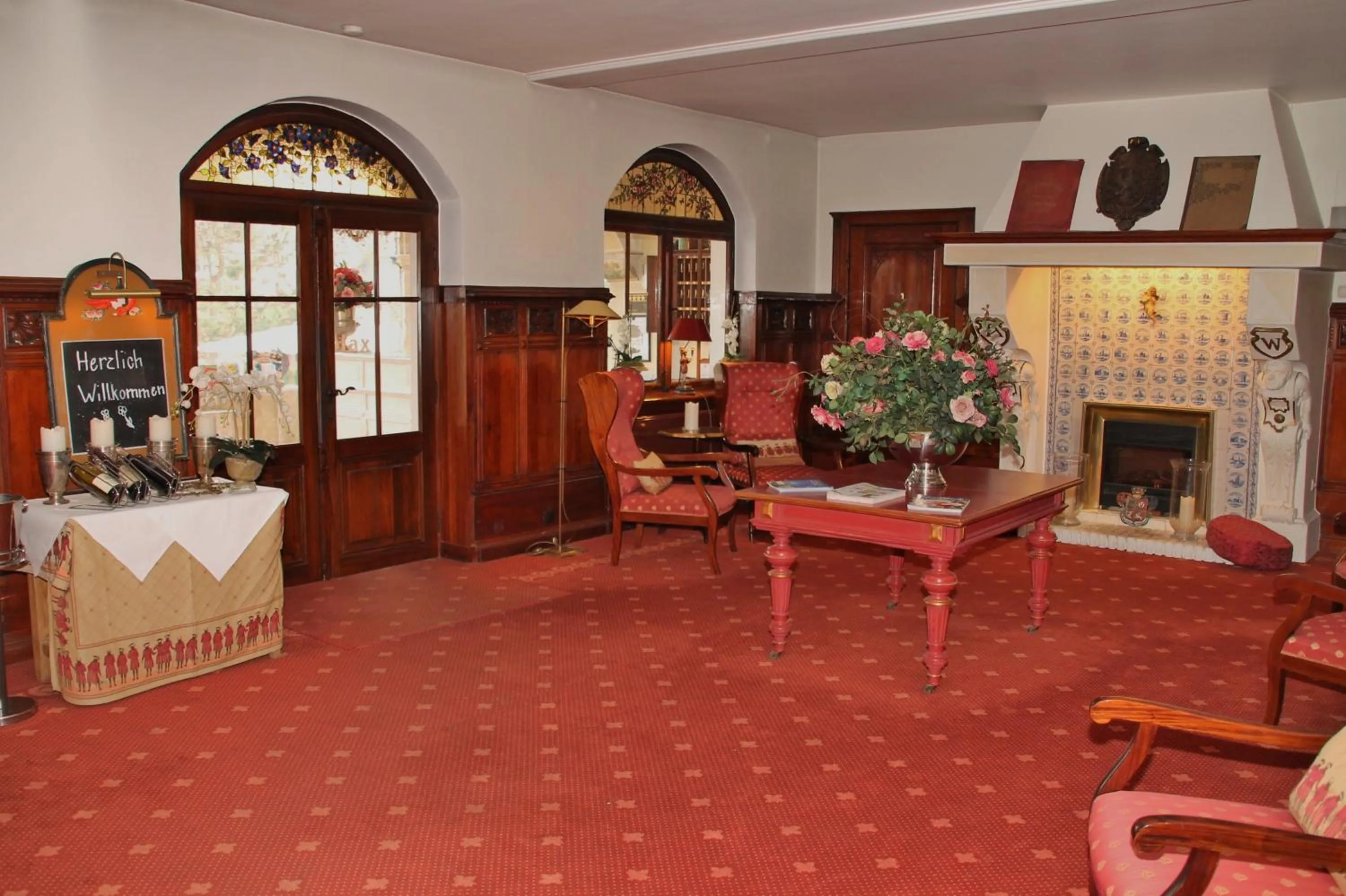 Lobby or reception in Romantik im Hotel Villa Röhl