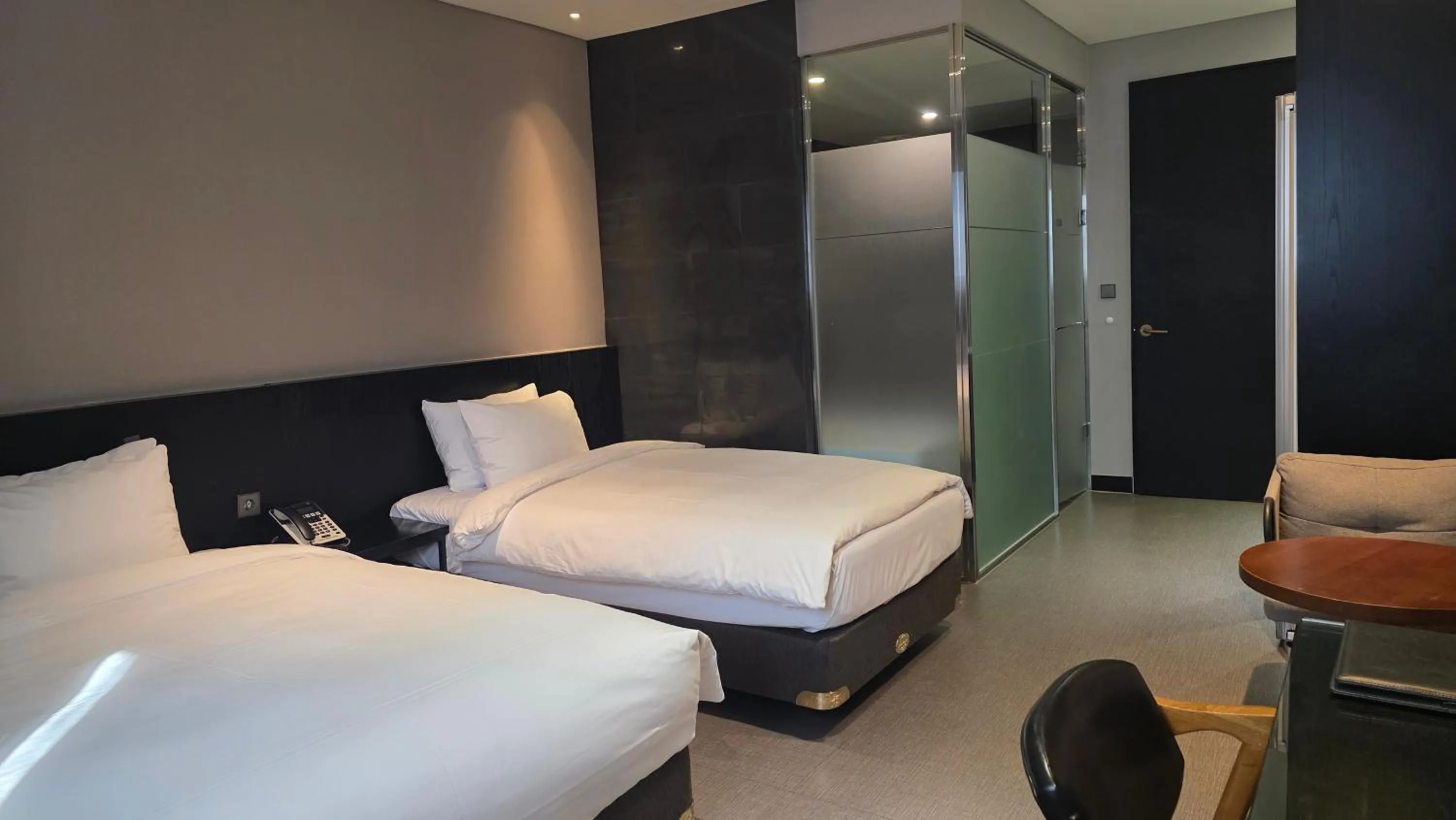 Bed in Rivertain Hotel