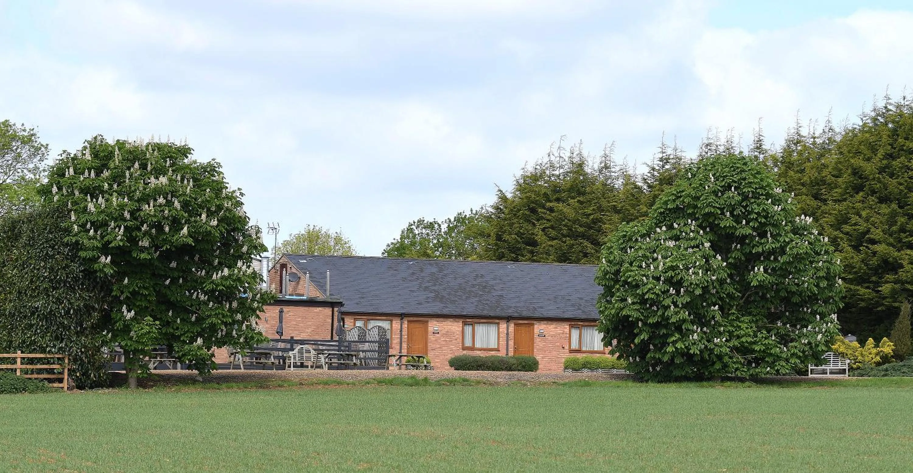 Property building in Spanhoe Lodge