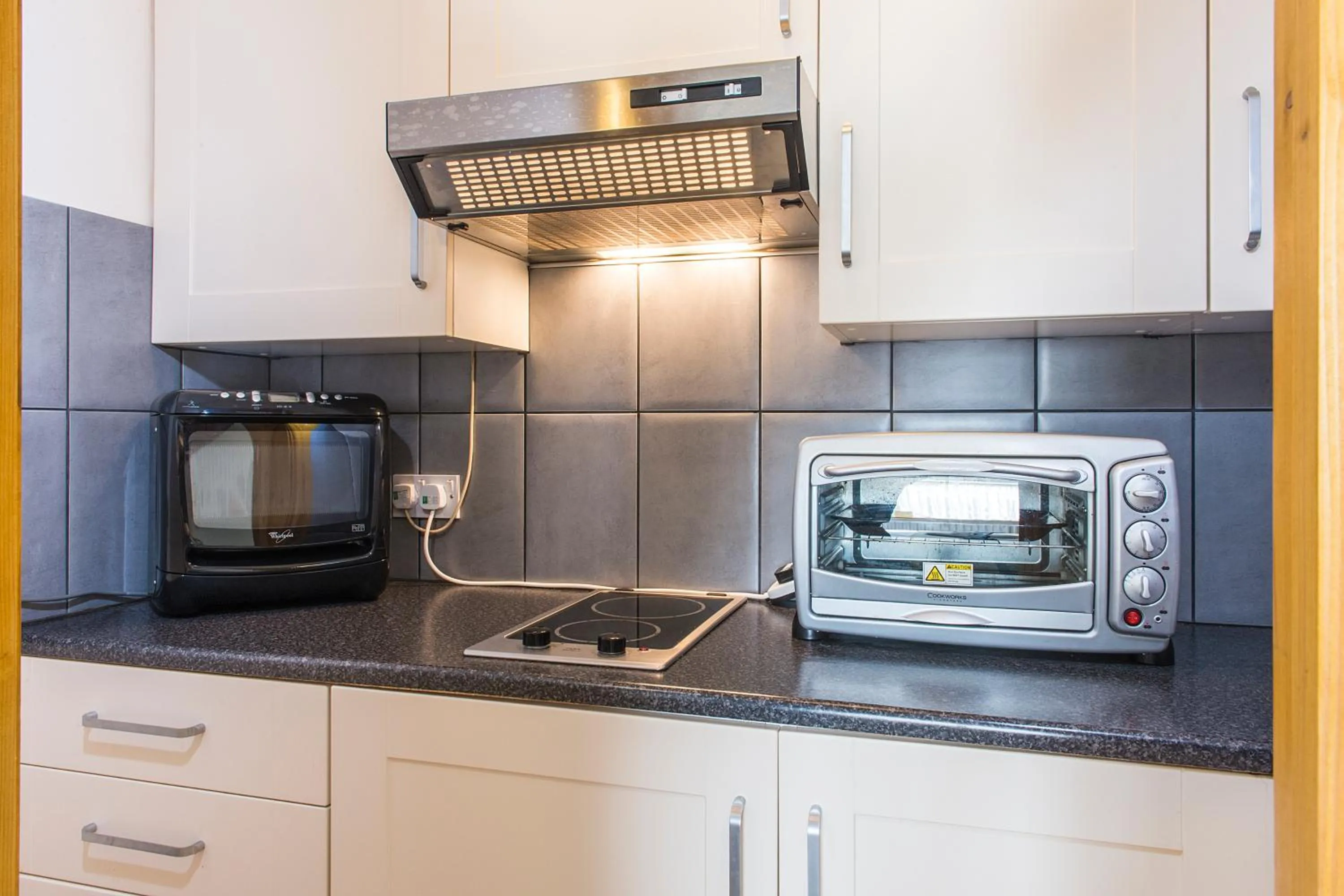 Kitchen or kitchenette in Spanhoe Lodge
