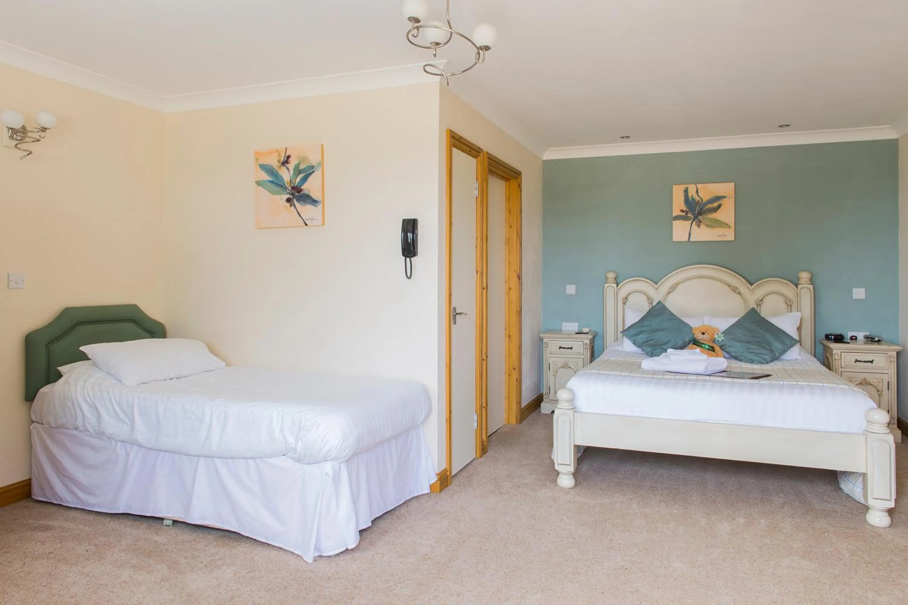 Bed in Spanhoe Lodge