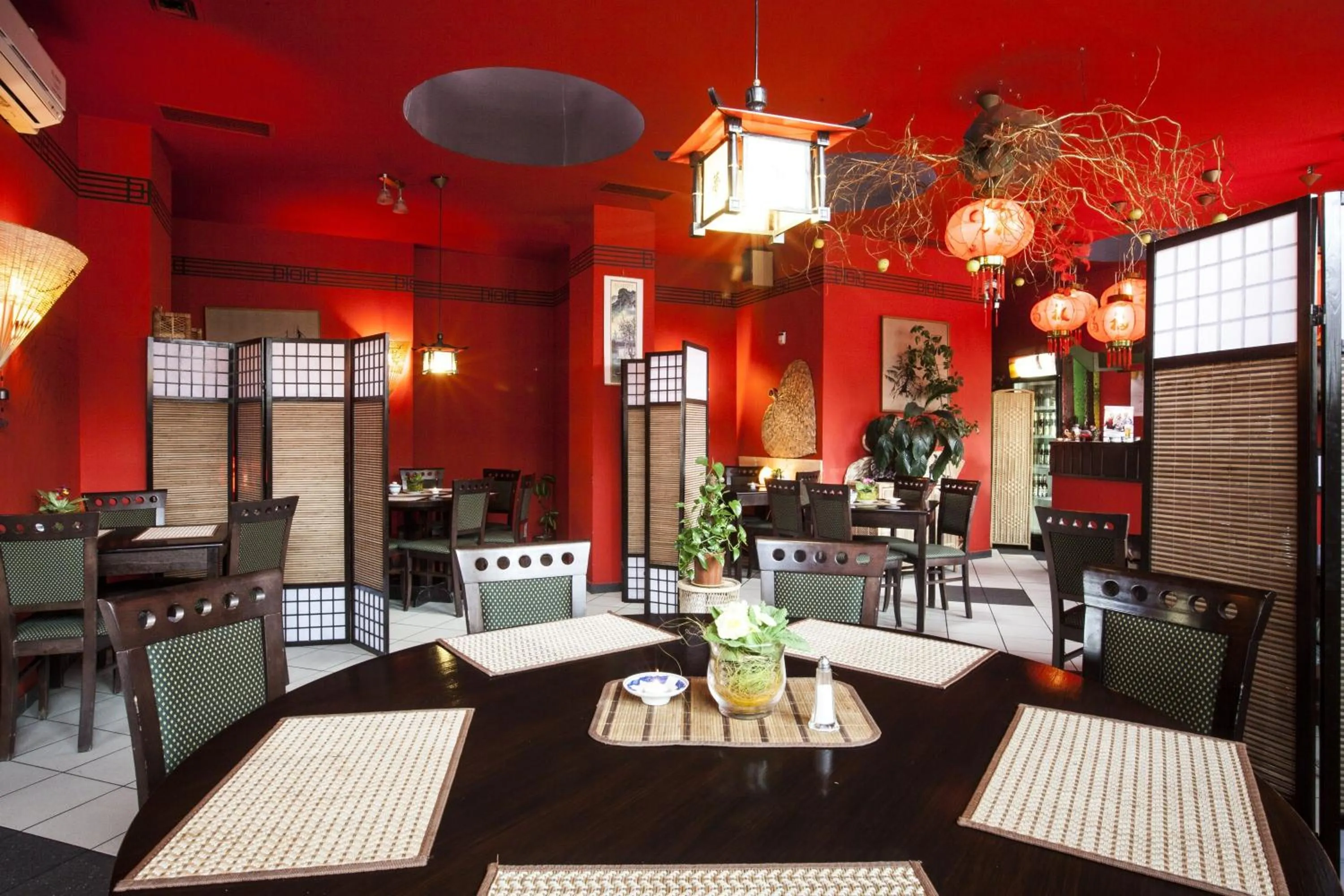 Restaurant/places to eat in B&B HOTEL TYCHY 4Stars