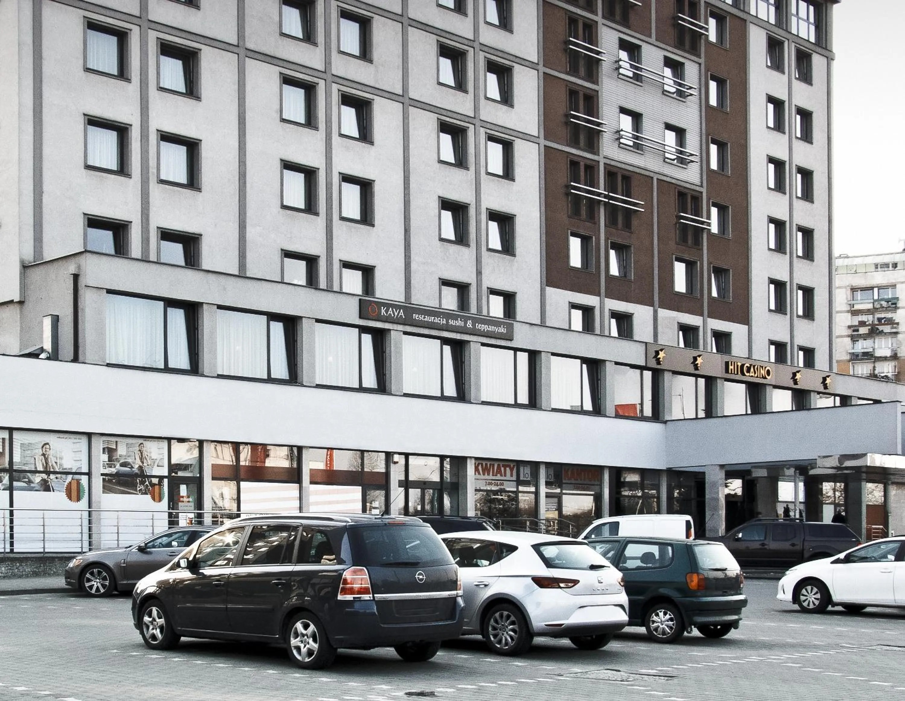 Property building in B&B HOTEL TYCHY 4Stars