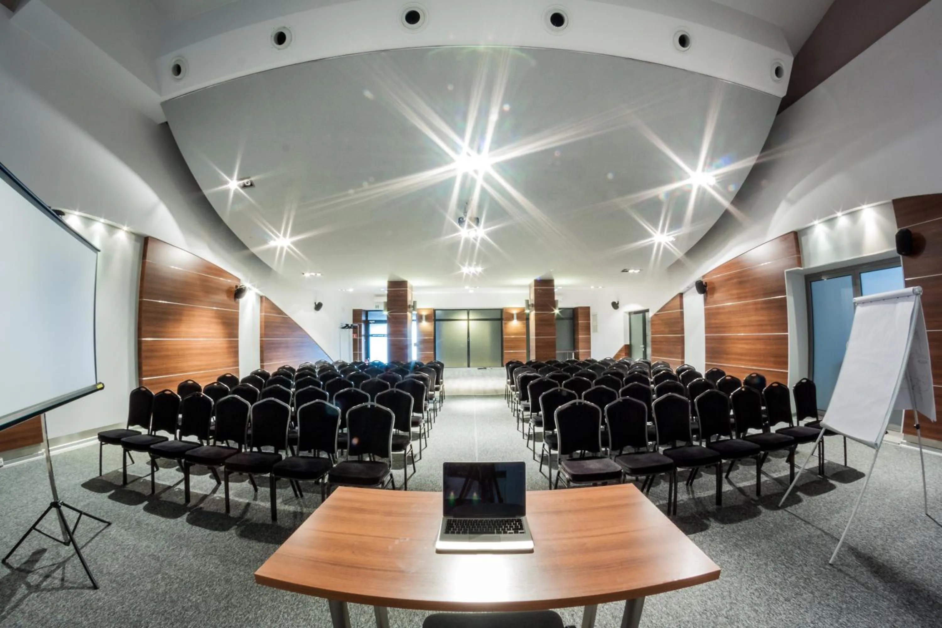 Business facilities in B&B HOTEL TYCHY 4Stars