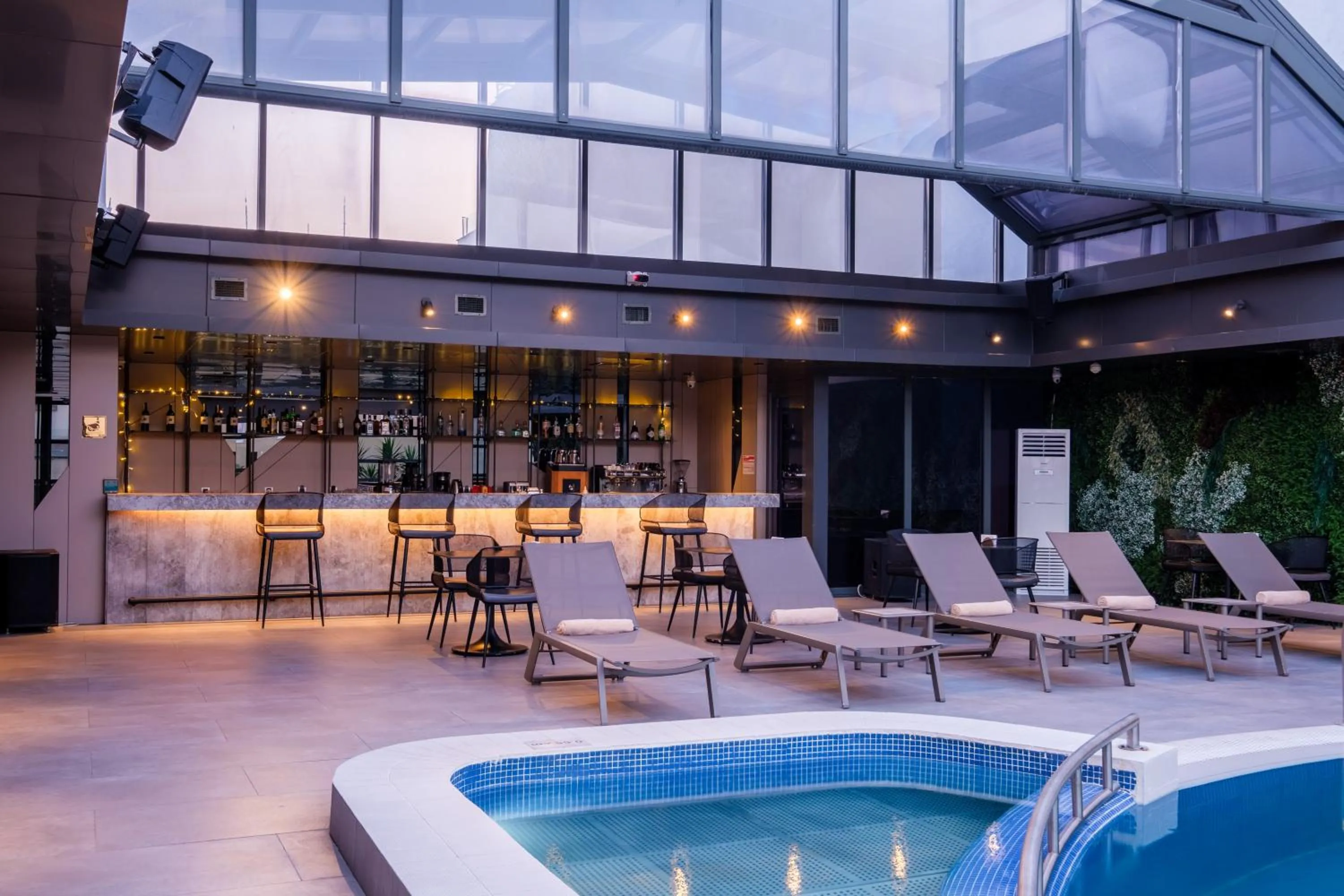 Lounge or bar in Golden Age Hotel Taksim