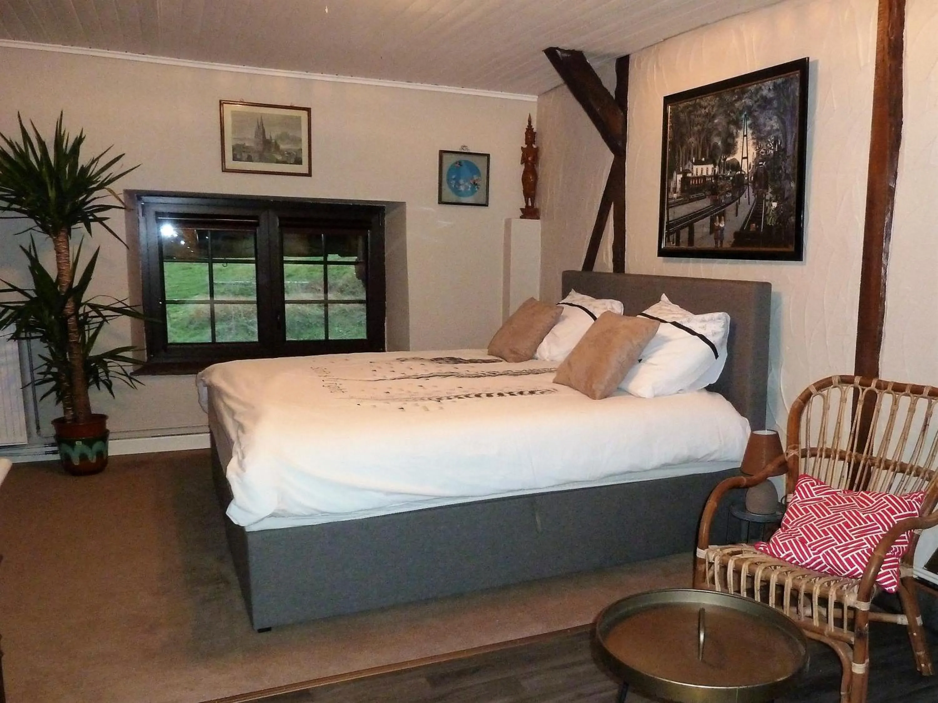 Bed in B&B Chambre d'hôtes de la Vecquée