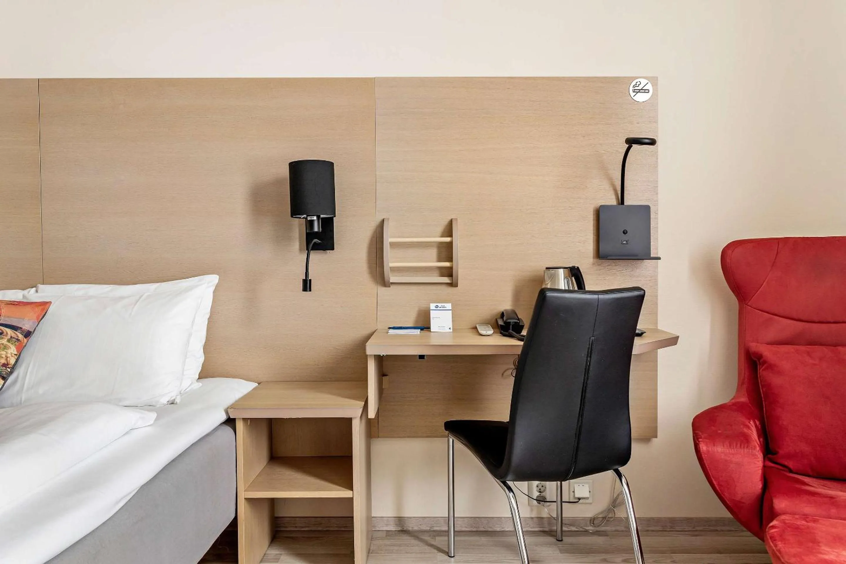 Bedroom in Best Western Leto Arena