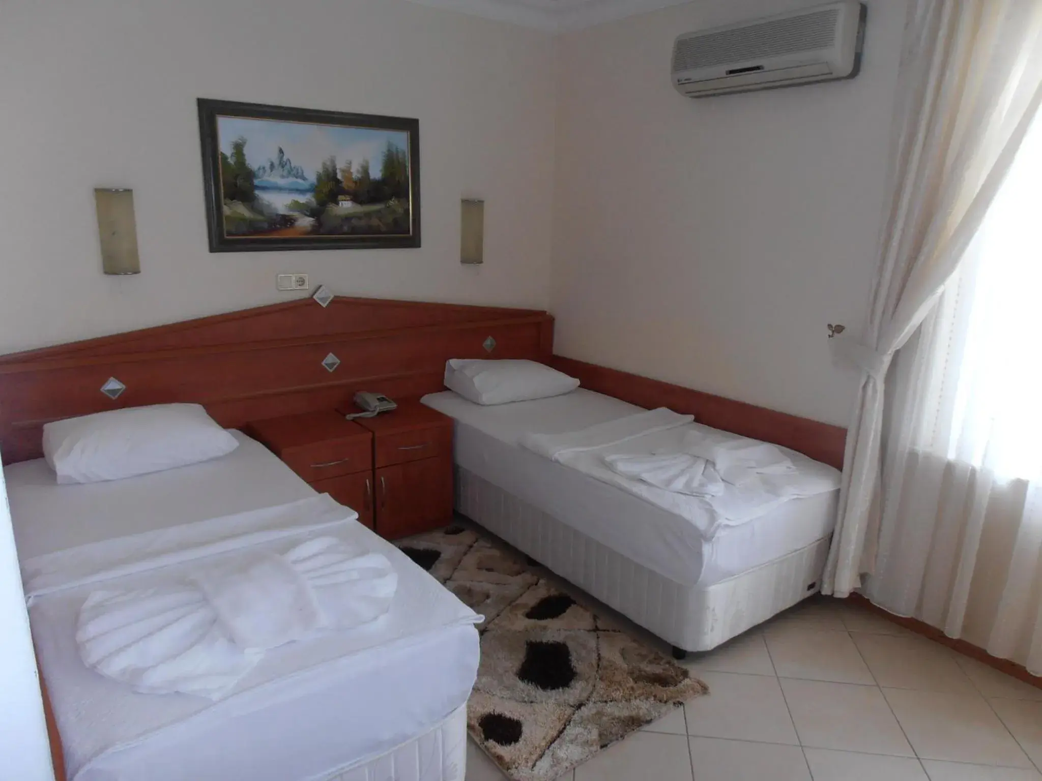 Standard Double or Twin Room in Beyaz Melek Hotel Standard Double or Twin Room in Beyaz Melek Hotel