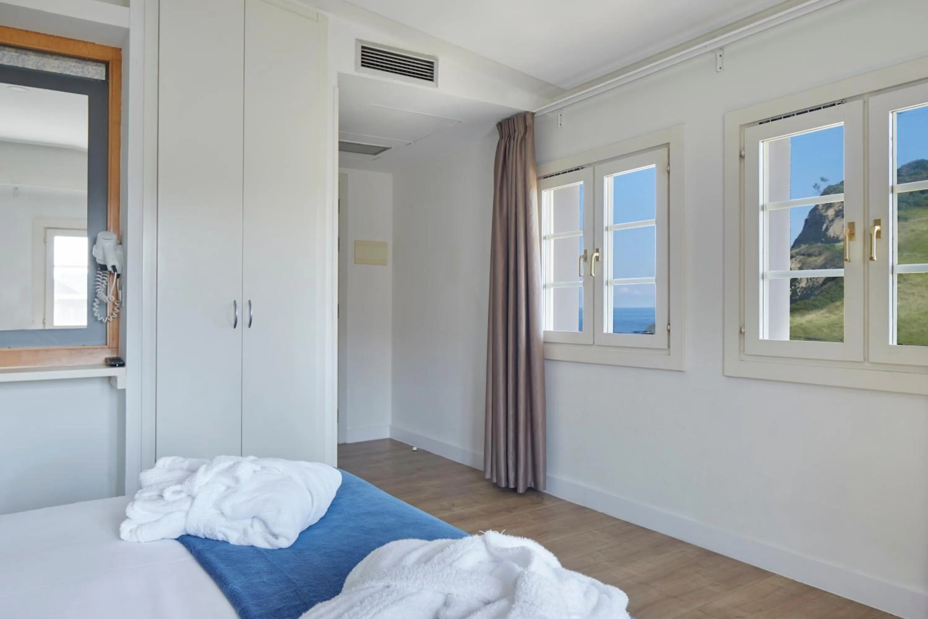 Bed in Hotel & Talasoterapia Zelai