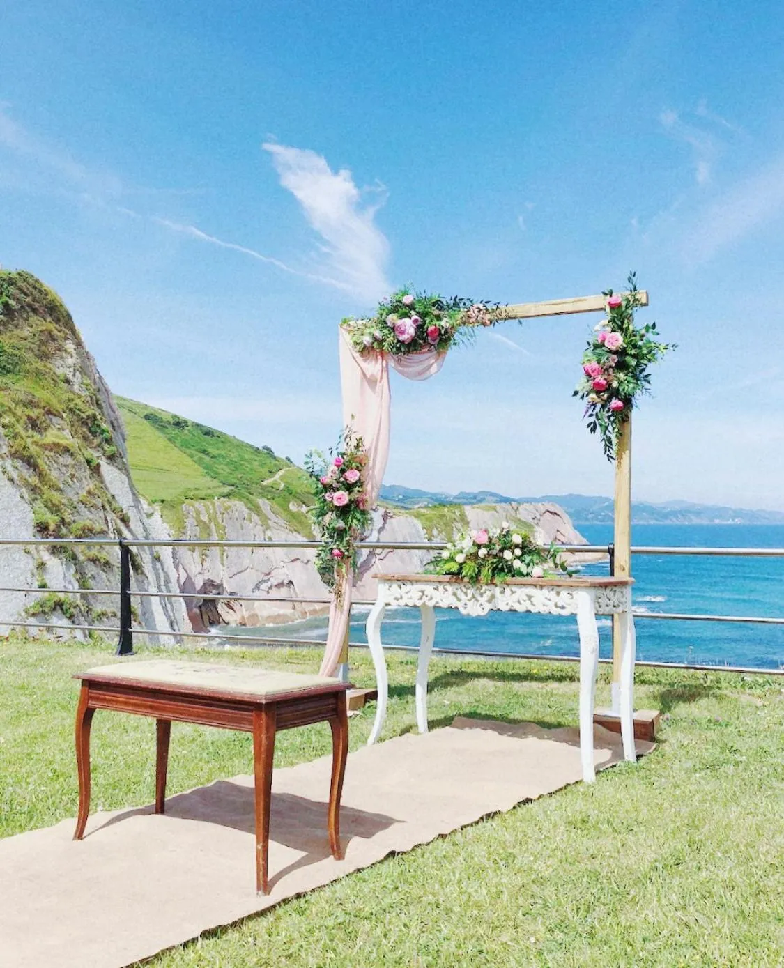 Patio in Hotel & Talasoterapia Zelai