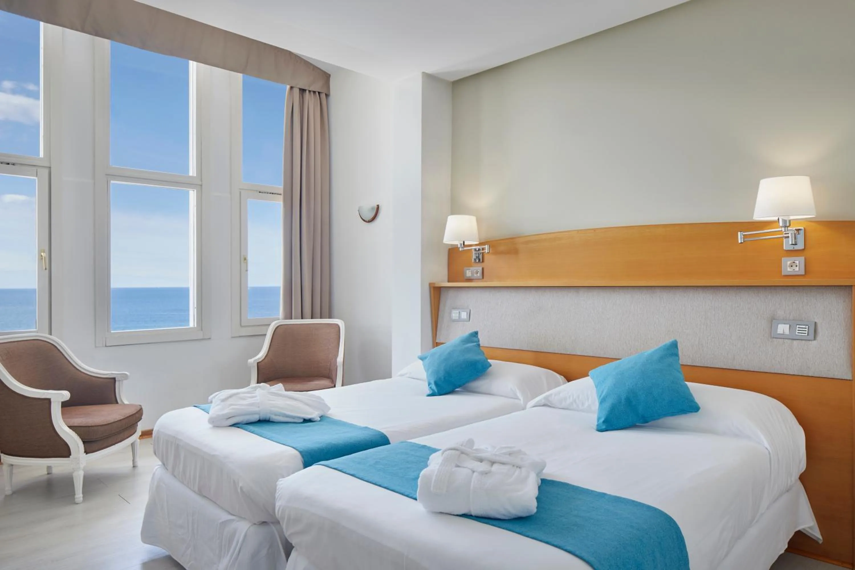 Sea view, Bed in Hotel & Talasoterapia Zelai