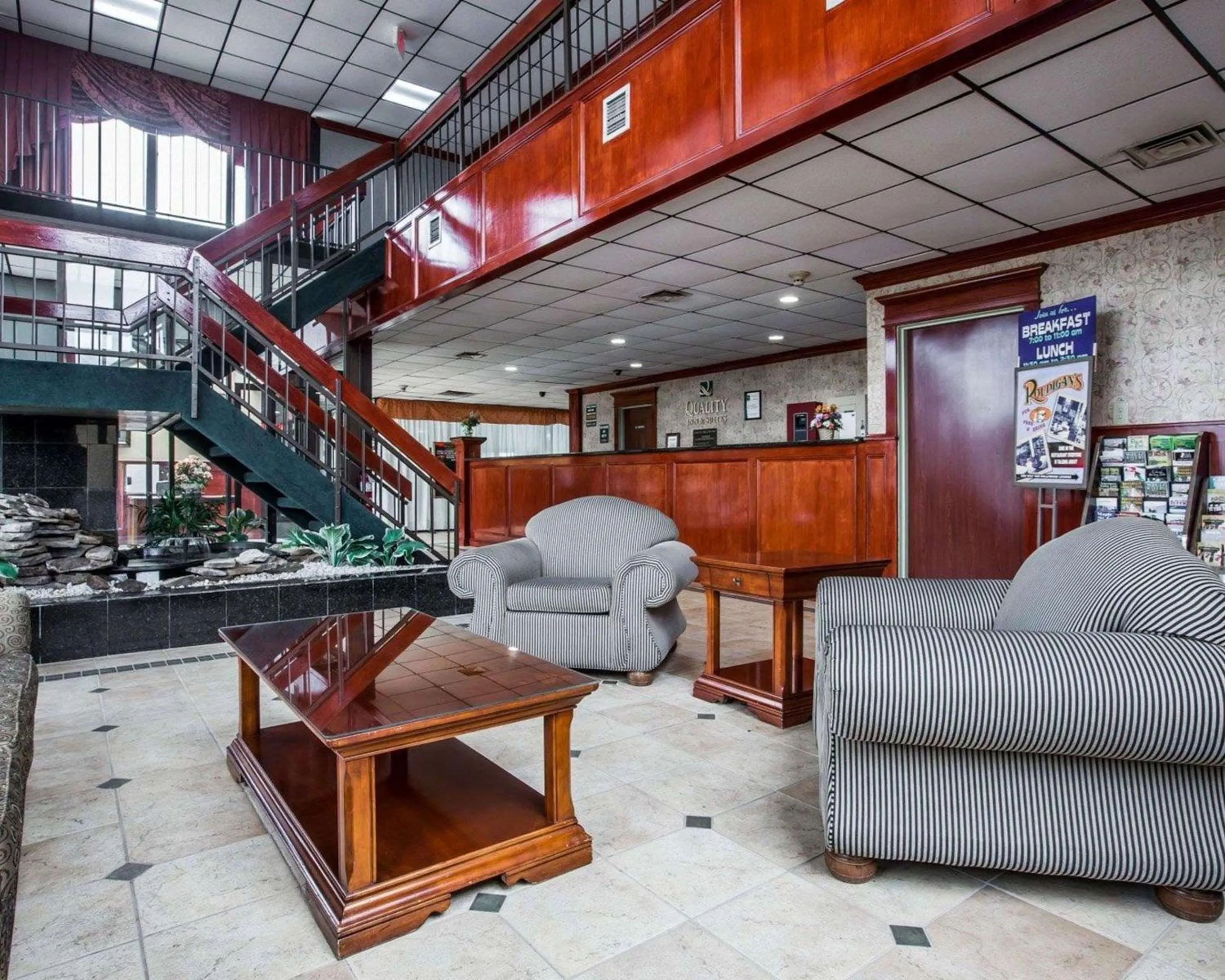 Lobby or reception, Lobby/Reception in Quality Inn and Suites Kingston