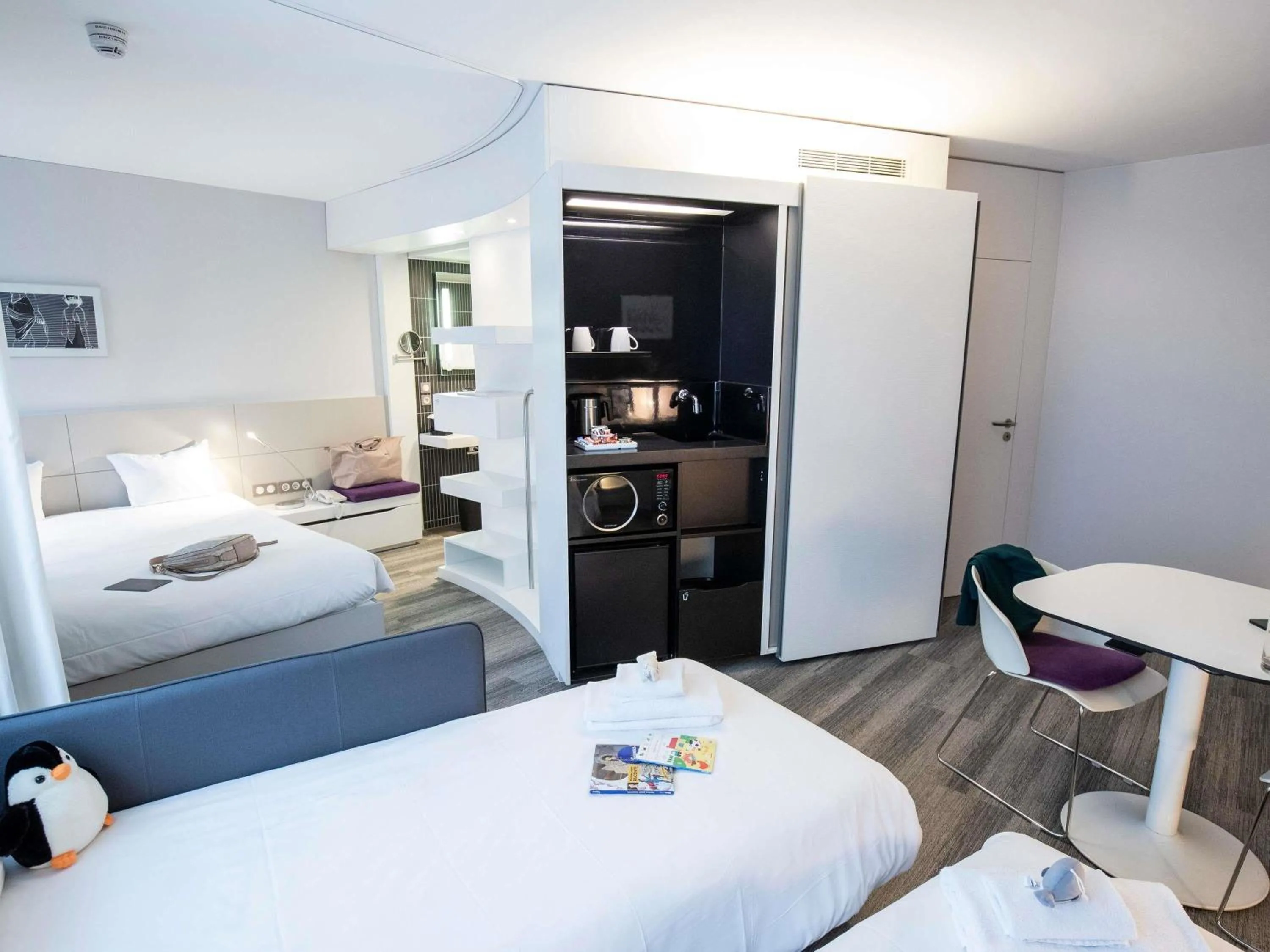Bedroom, Bed in Novotel Suites Luxembourg