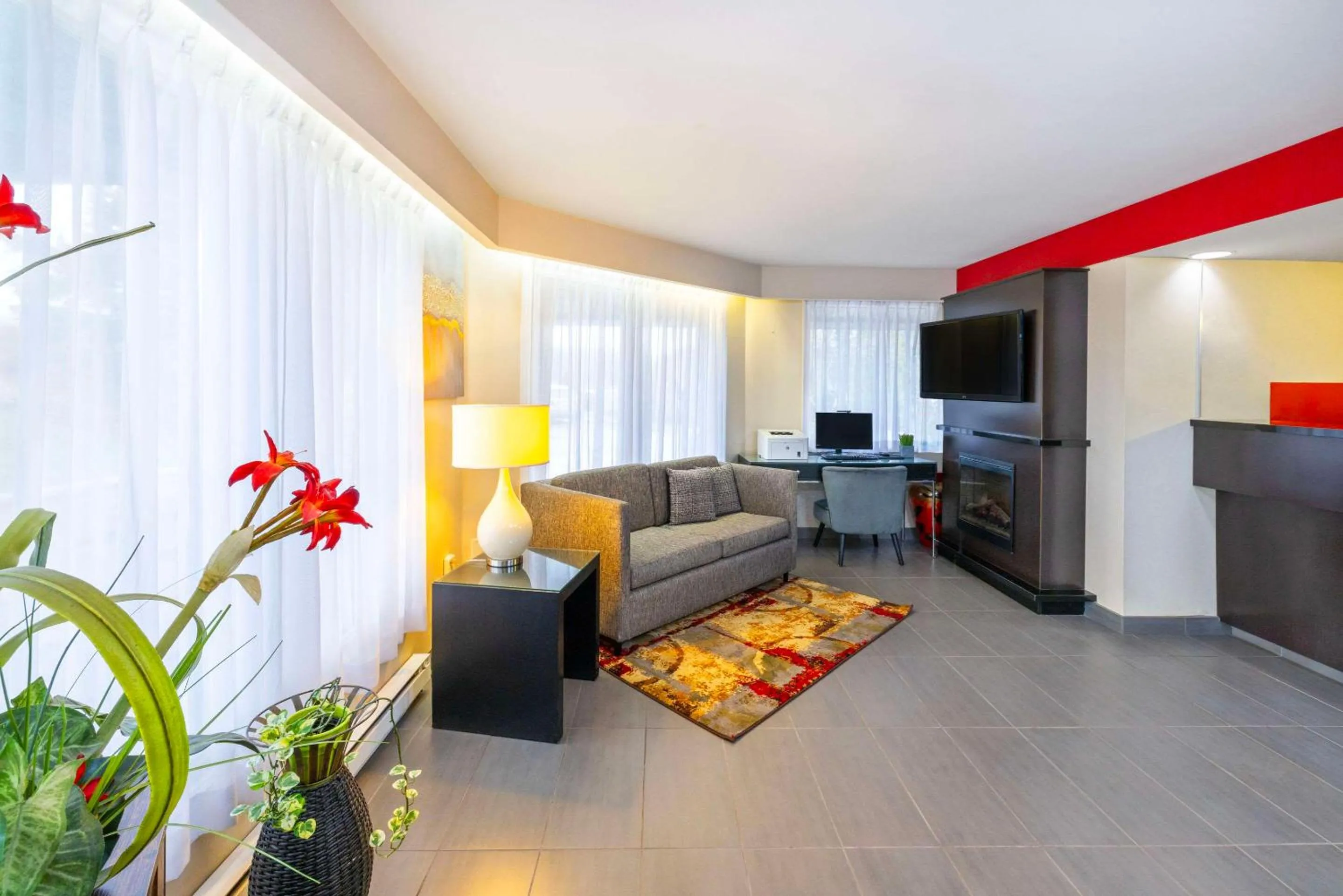 Lobby or reception in Comfort Inn Magnetic Hill