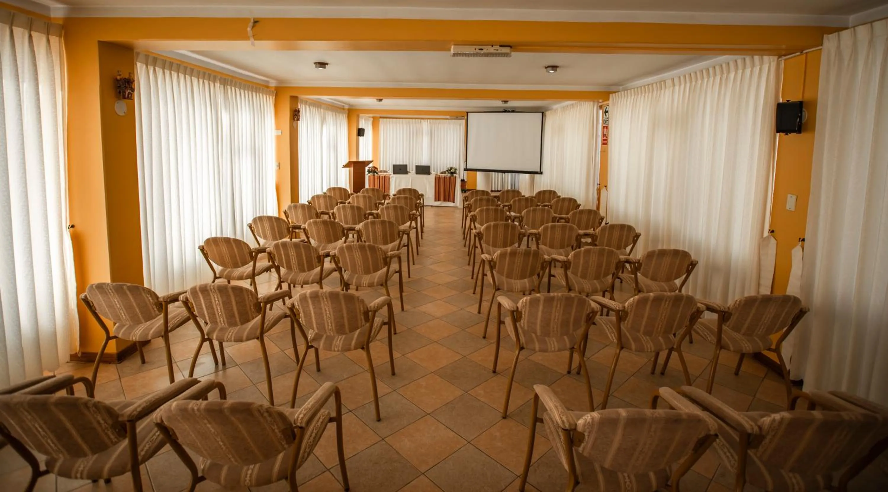 Meeting/conference room in Hotel Hacienda Puno Centro Histórico