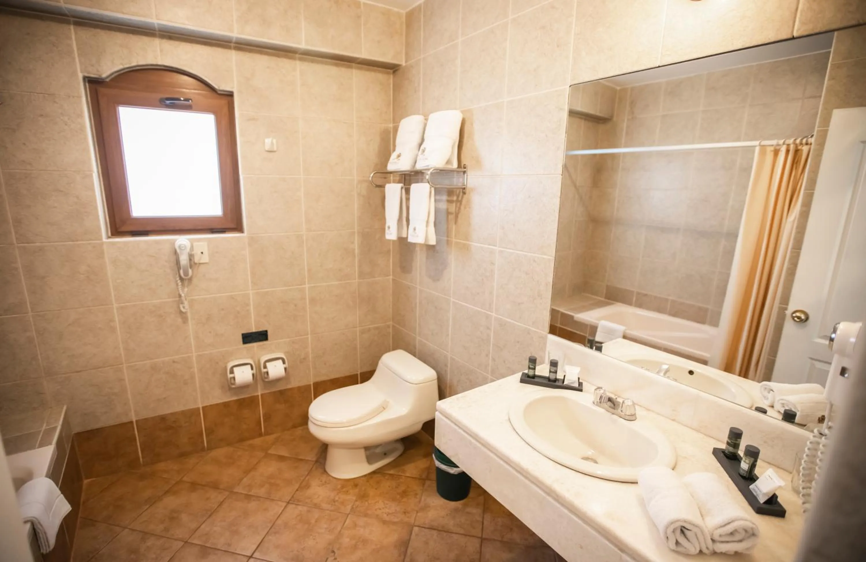 Bathroom in Hotel Hacienda Puno Centro Histórico