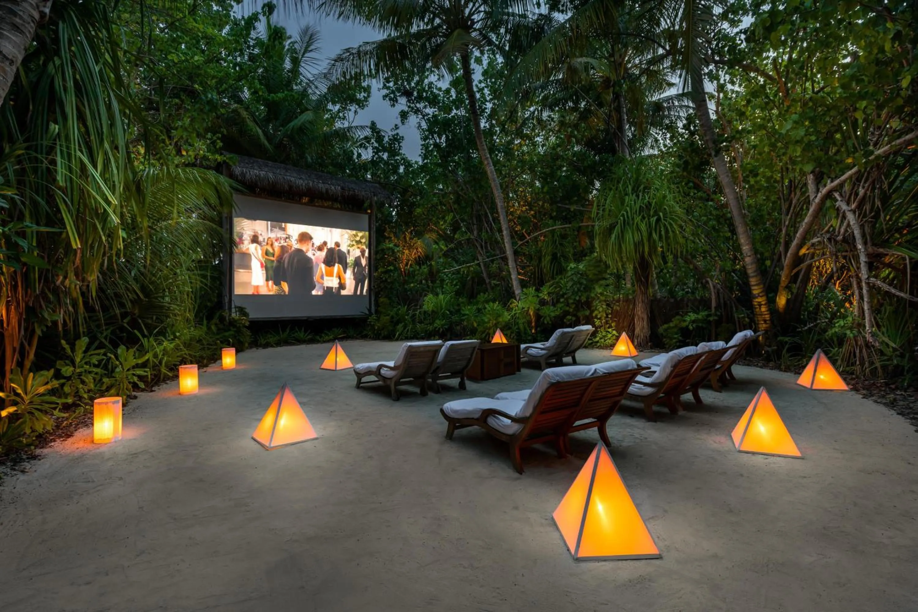 Entertainment in Gili Lankanfushi Maldives