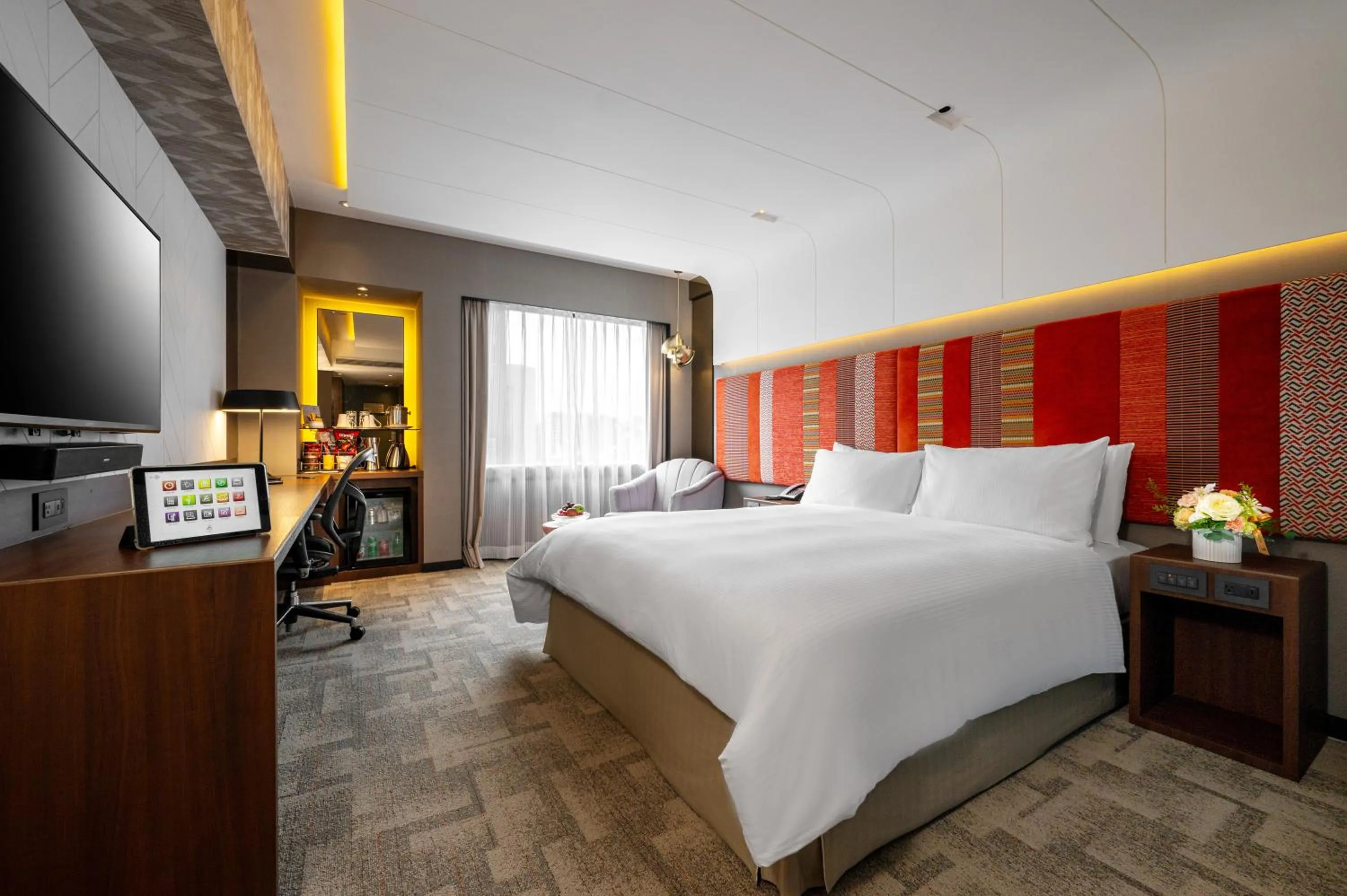 Bed in The Landis Taipei