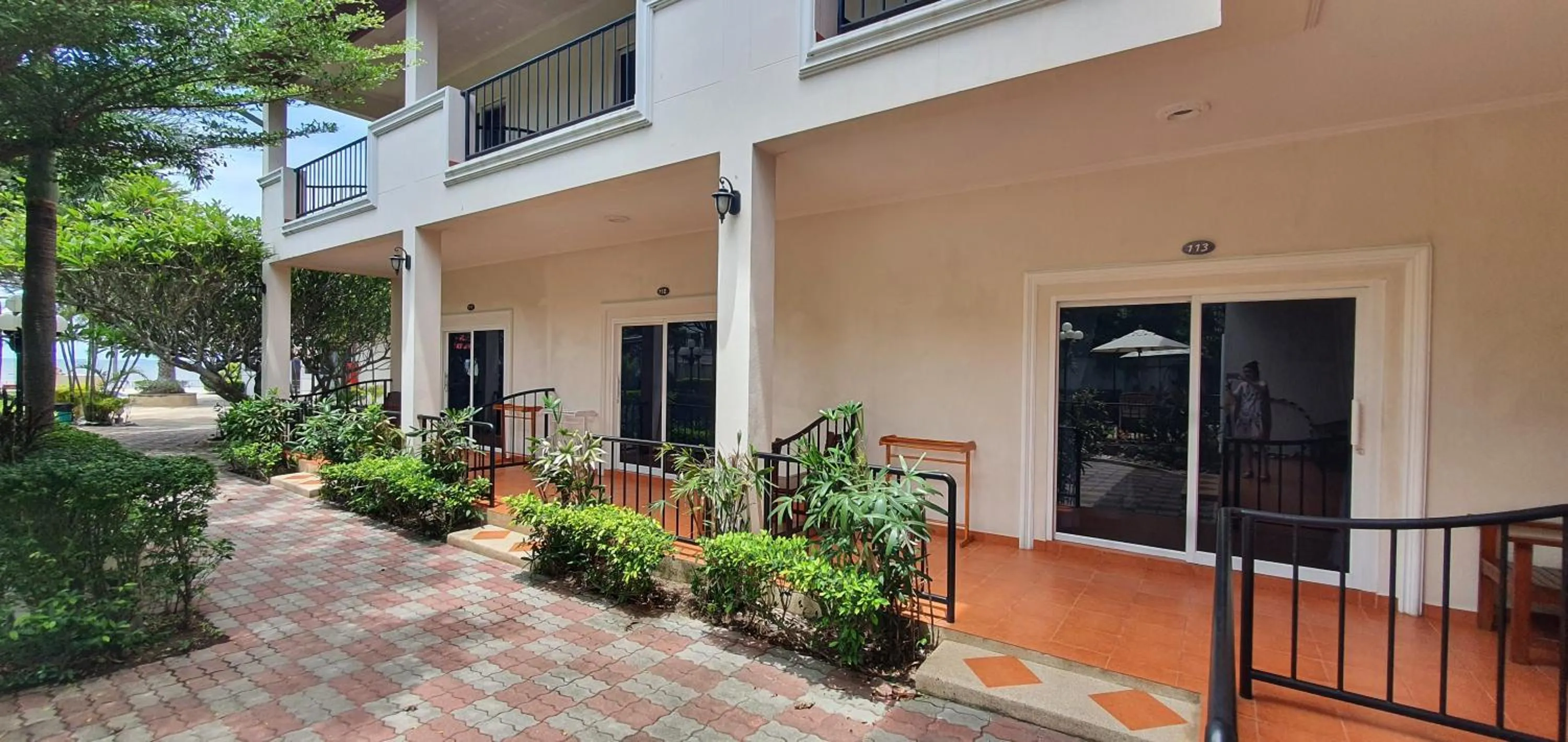 Balcony/Terrace in Serene Sands