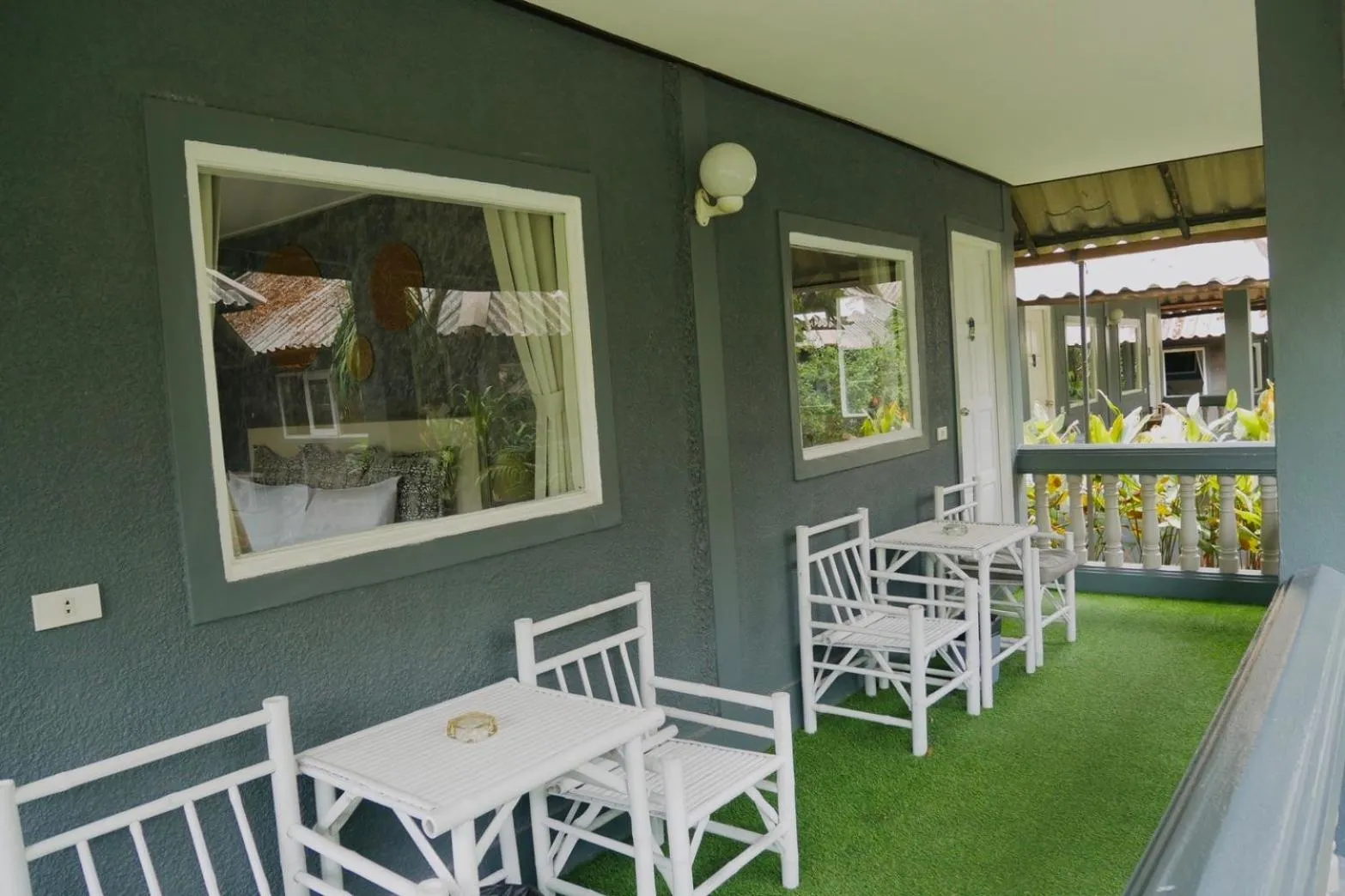 Balcony/Terrace in Let's Hyde Pattaya Resort & Villas - Pool Cabanas