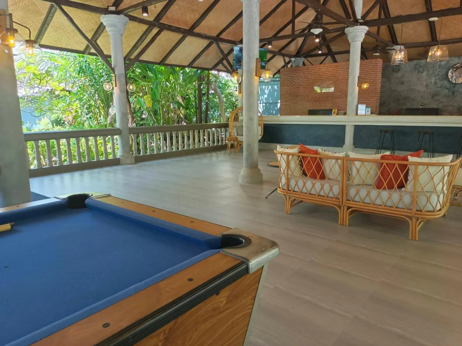 Lobby or reception in Let's Hyde Pattaya Resort & Villas - Pool Cabanas
