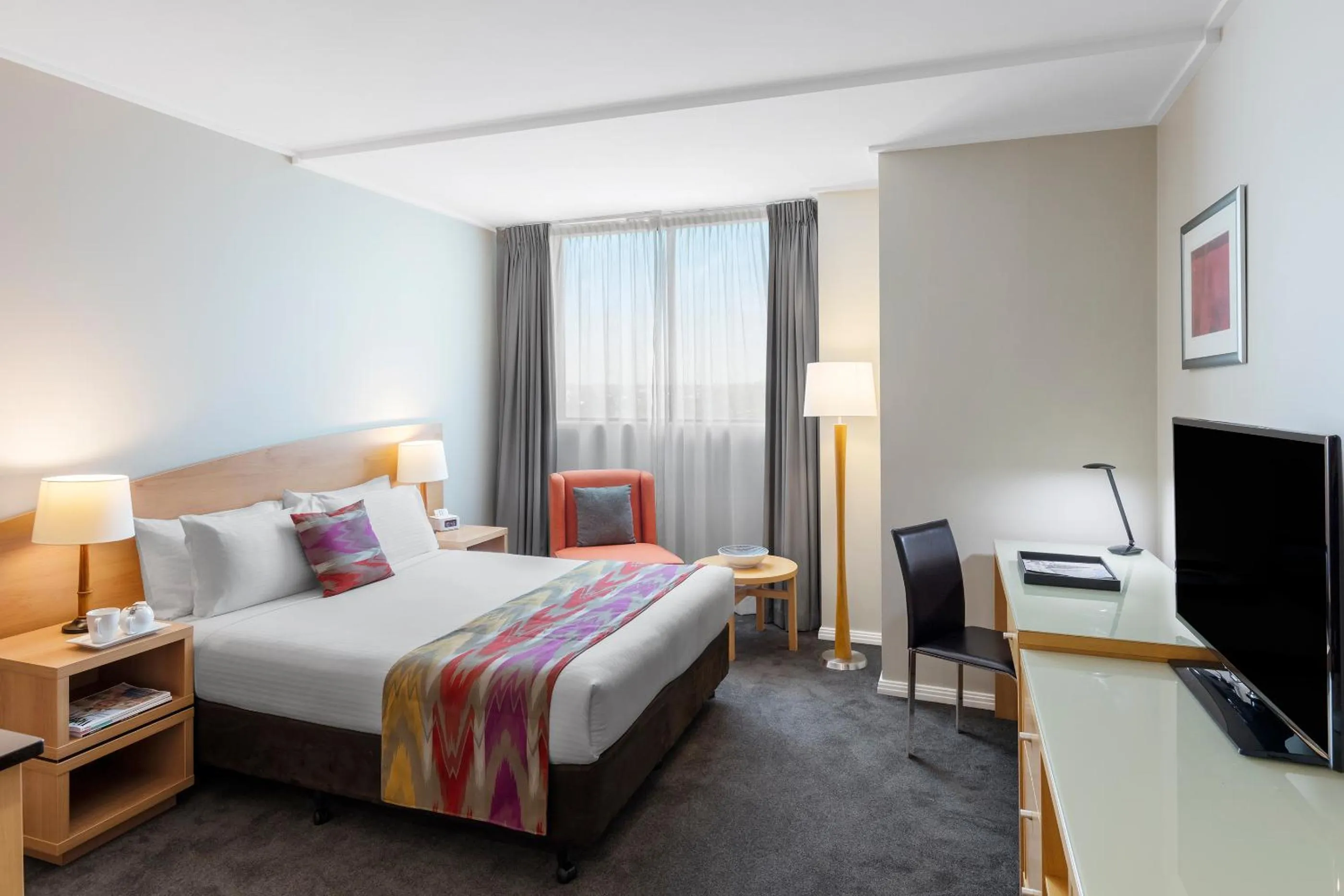 Photo of the whole room, Bed in Nesuto Parramatta