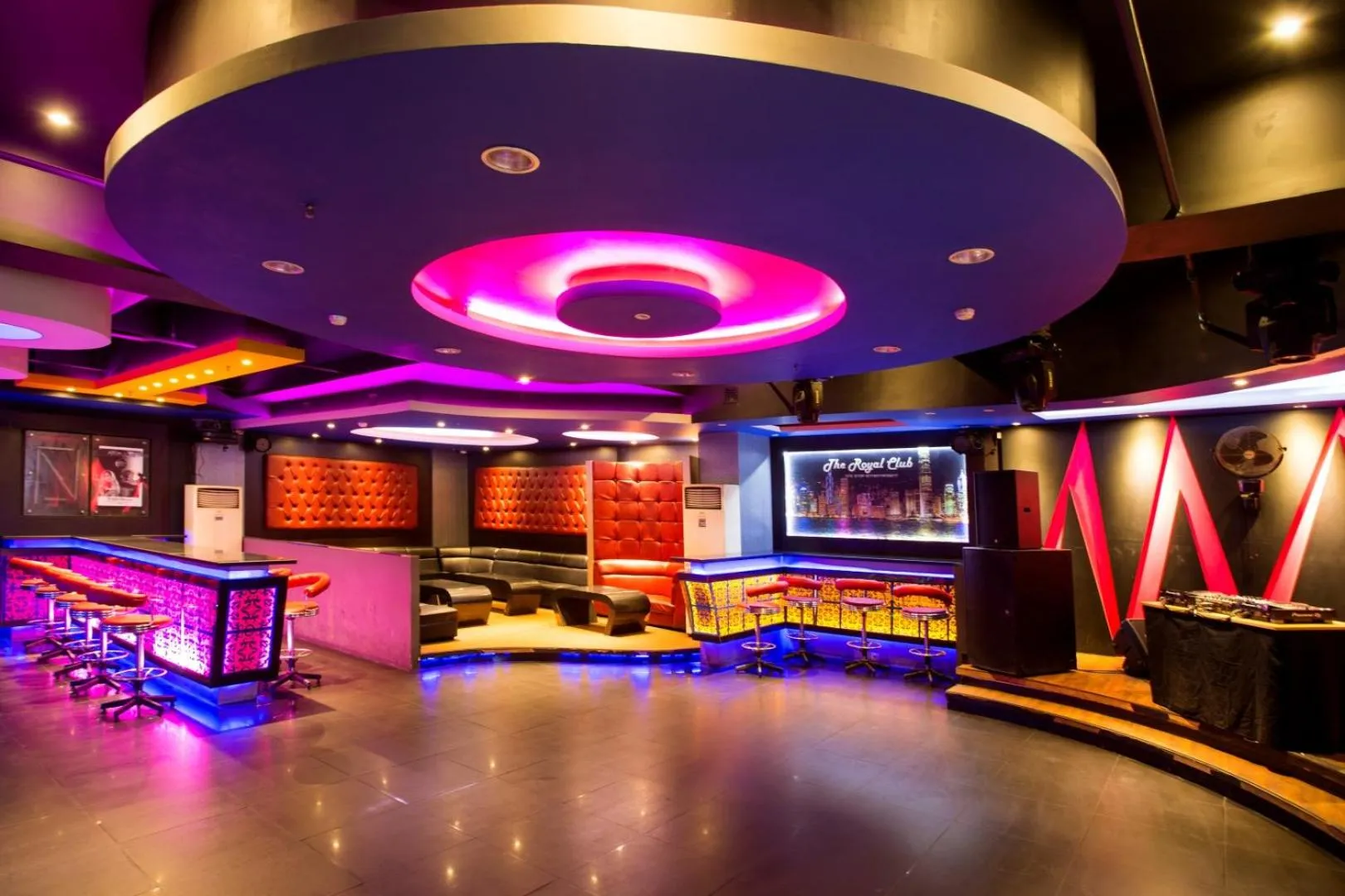 Lounge or bar in Aston Ketapang City Hotel