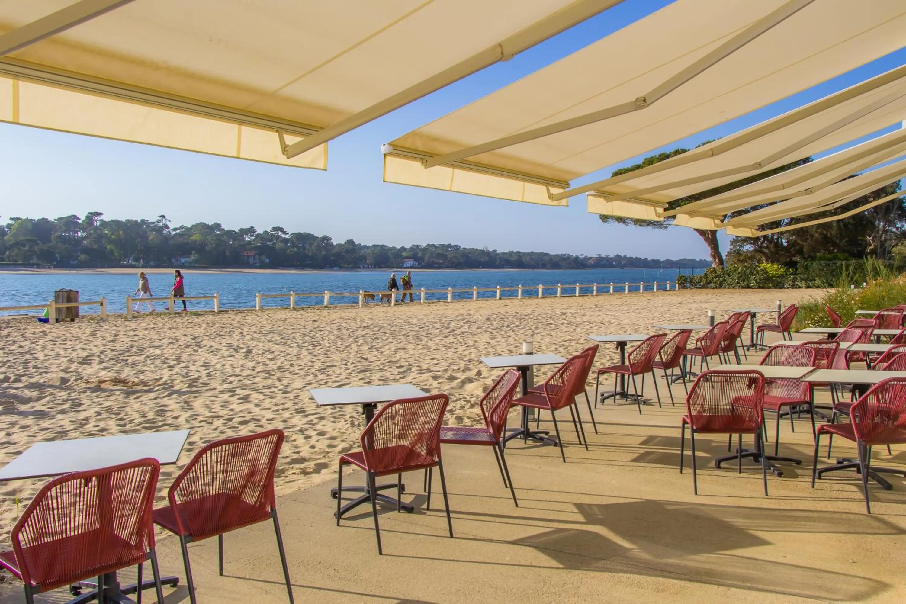 Balcony/Terrace in Hôtel du Parc & Spa